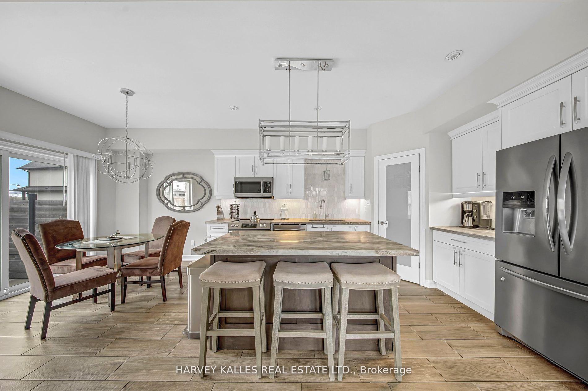 Photo 13 of 106 Shoreview Place, Hamilton, Lakeshore — HOMEH
