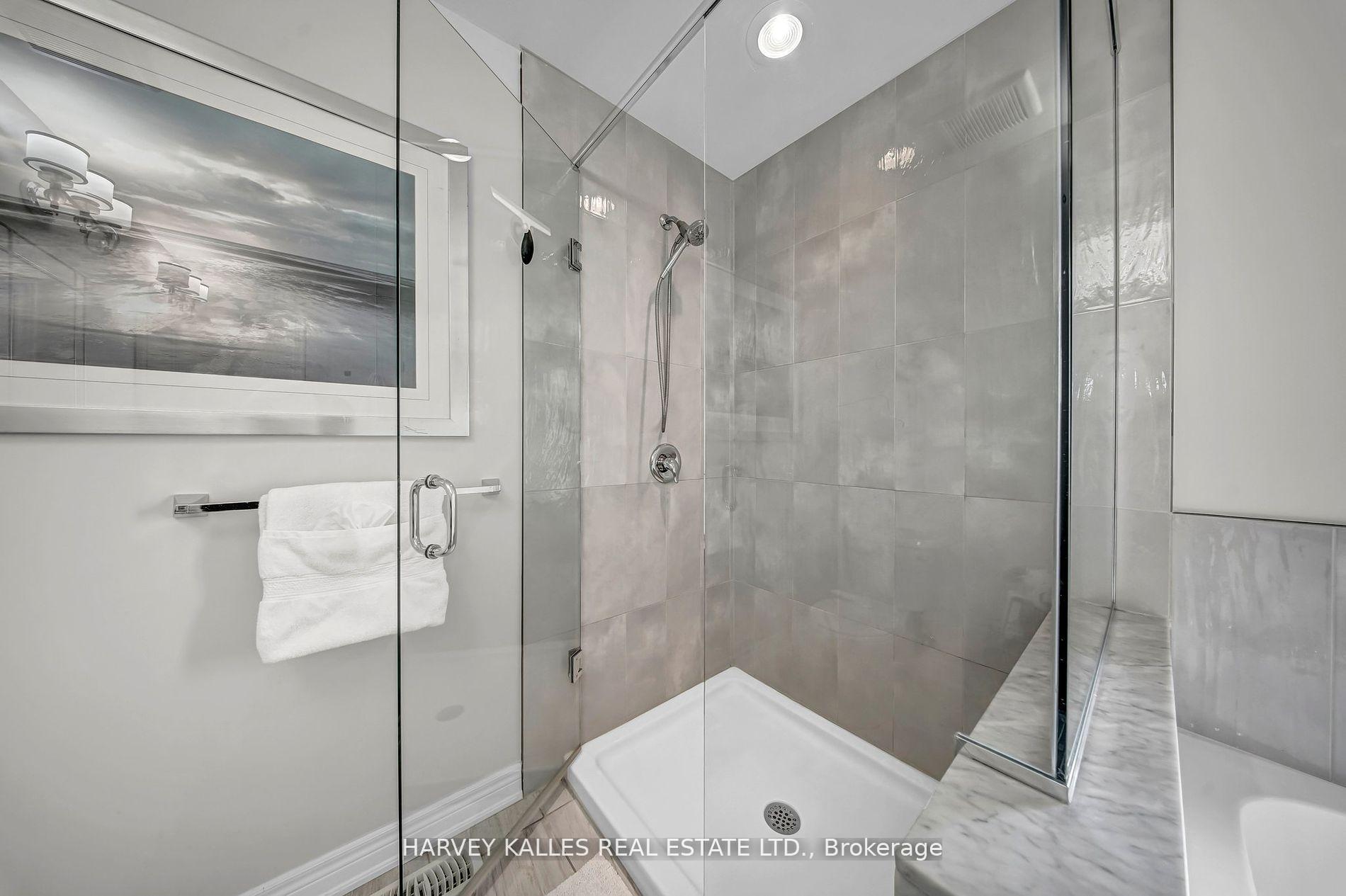 Photo 28 of 106 Shoreview Place, Hamilton, Lakeshore — HOMEH