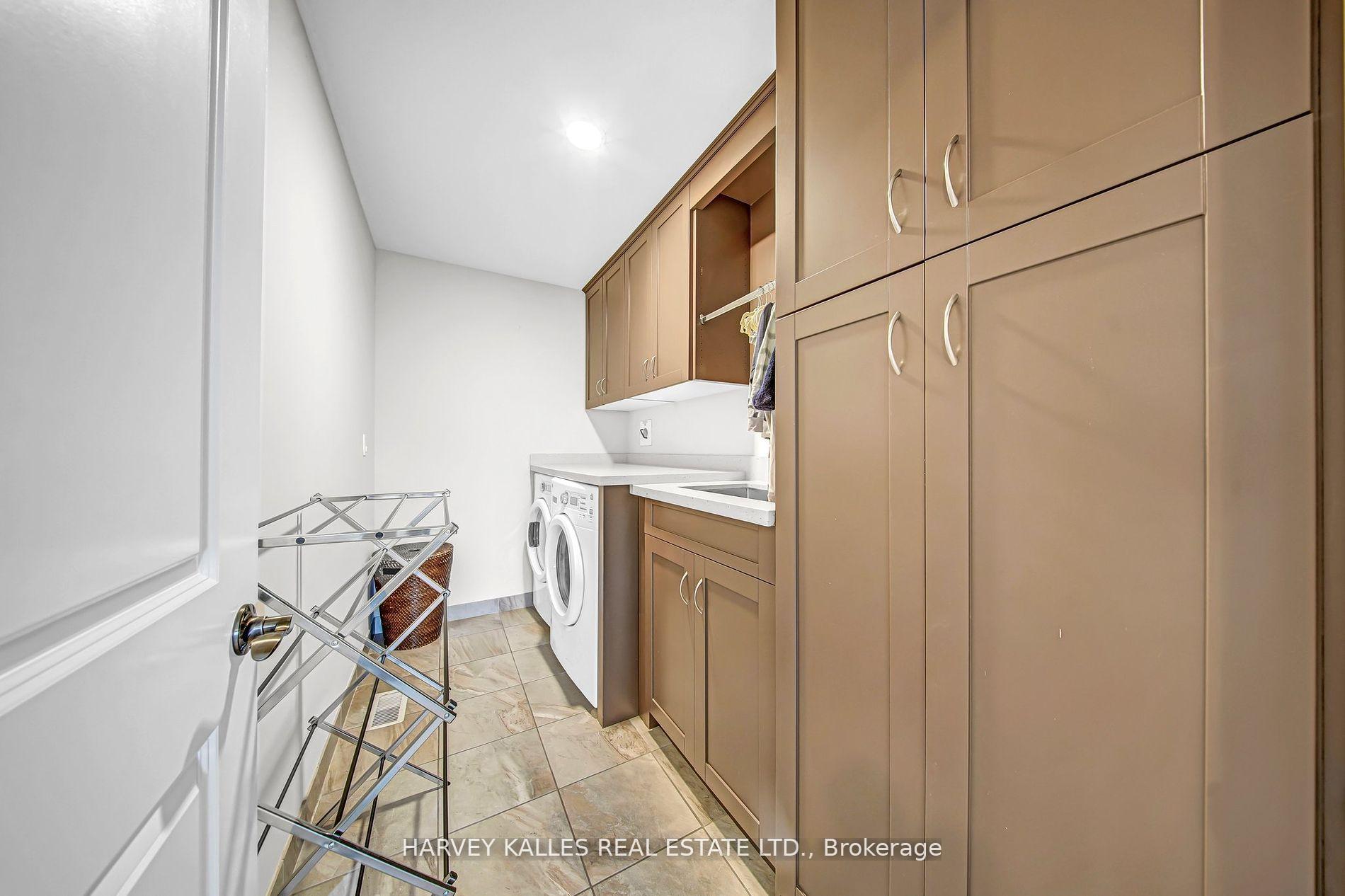 Photo 36 of 106 Shoreview Place, Hamilton, Lakeshore — HOMEH
