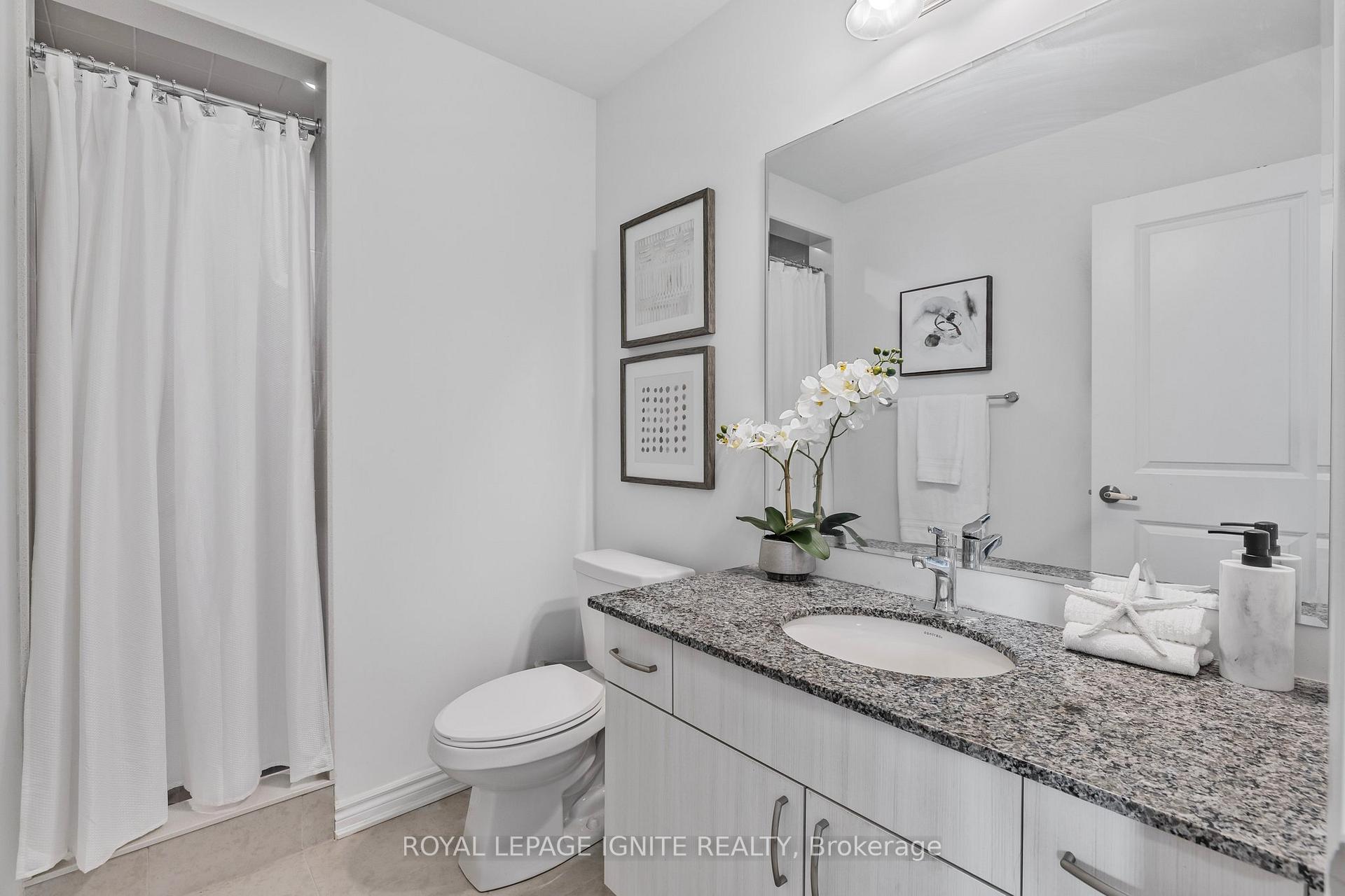 Photo 32 of 165 Keppel Circle, Brampton, Northwest Brampton — HOMEH