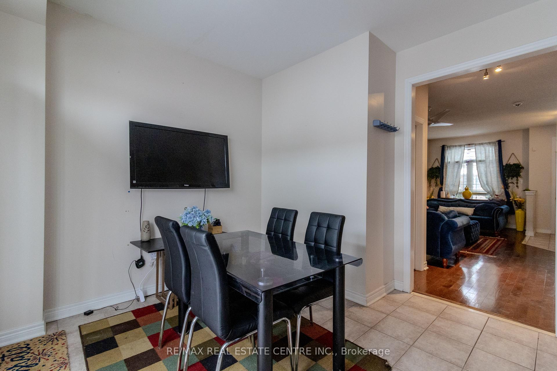 Photo 18 of 13 Percy Gate, Brampton, Fletcher's Meadow — HOMEH