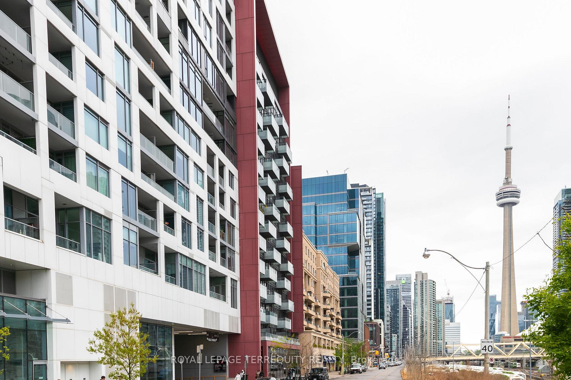 Photo 2 of Unit 1126, 560 Front Street W, Toronto, Waterfront Communities — HOMEH