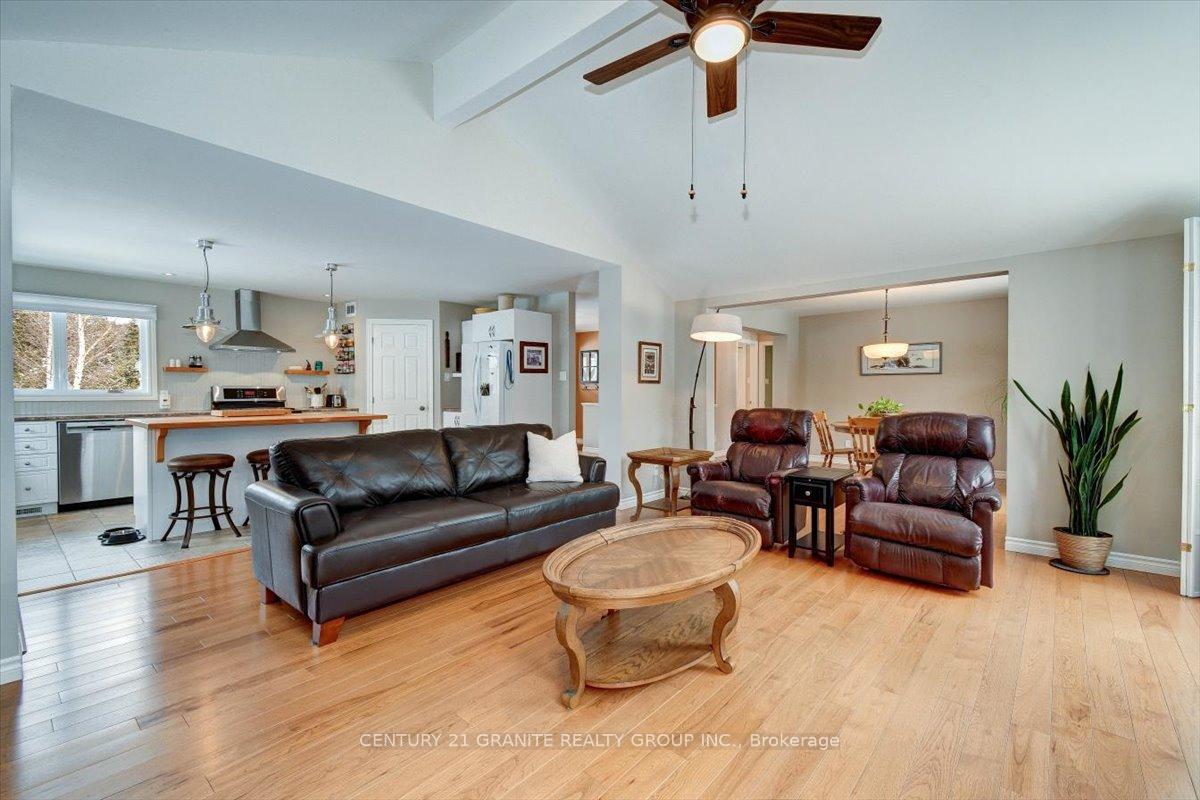 Photo 11 of 147 Airport Road, Faraday — HOMEH