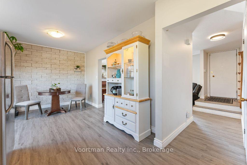 Photo 9 of 1085 Upper Wellington Street, Hamilton, Bruleville — HOMEH