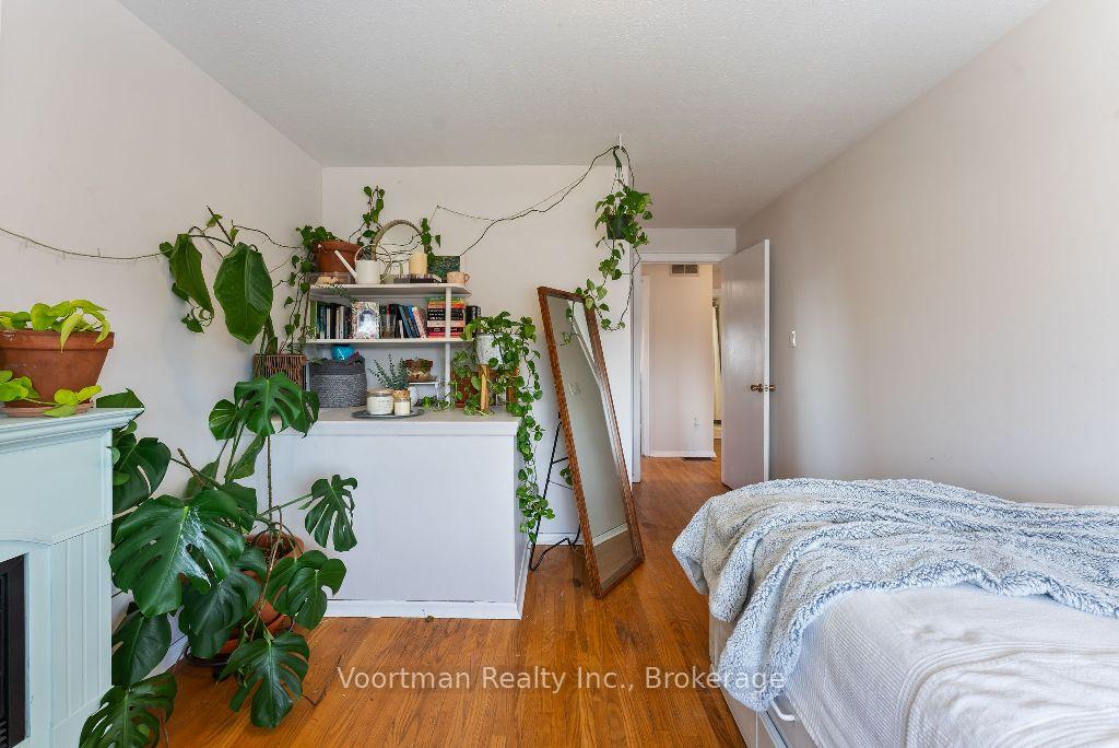 Photo 14 of 1085 Upper Wellington Street, Hamilton, Bruleville — HOMEH