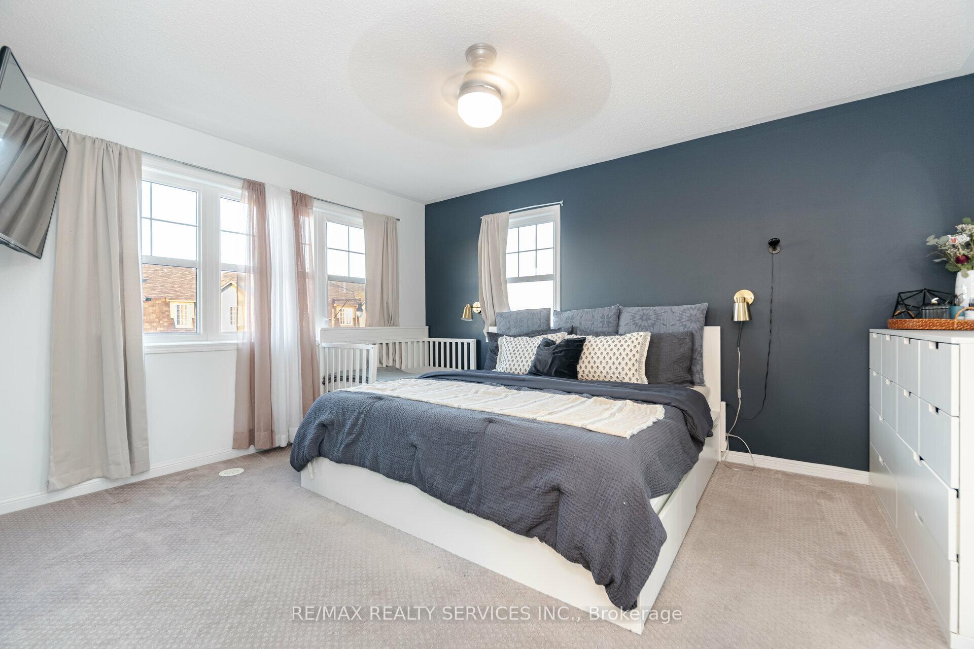 Photo 21 of 41 Betterton Crescent, Brampton, Northwest Brampton — HOMEH