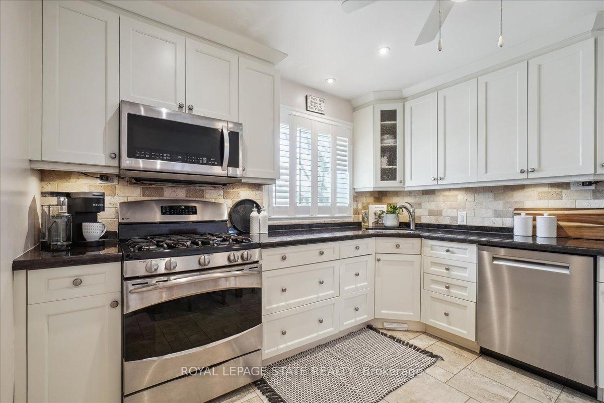 Photo 15 of 68 Greenwood Street, Hamilton, Hampton Heights — HOMEH