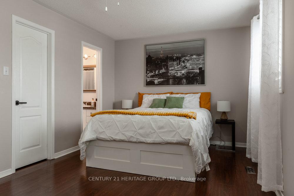 Photo 20 of 66 Fellowes Crescent, Hamilton, Waterdown — HOMEH
