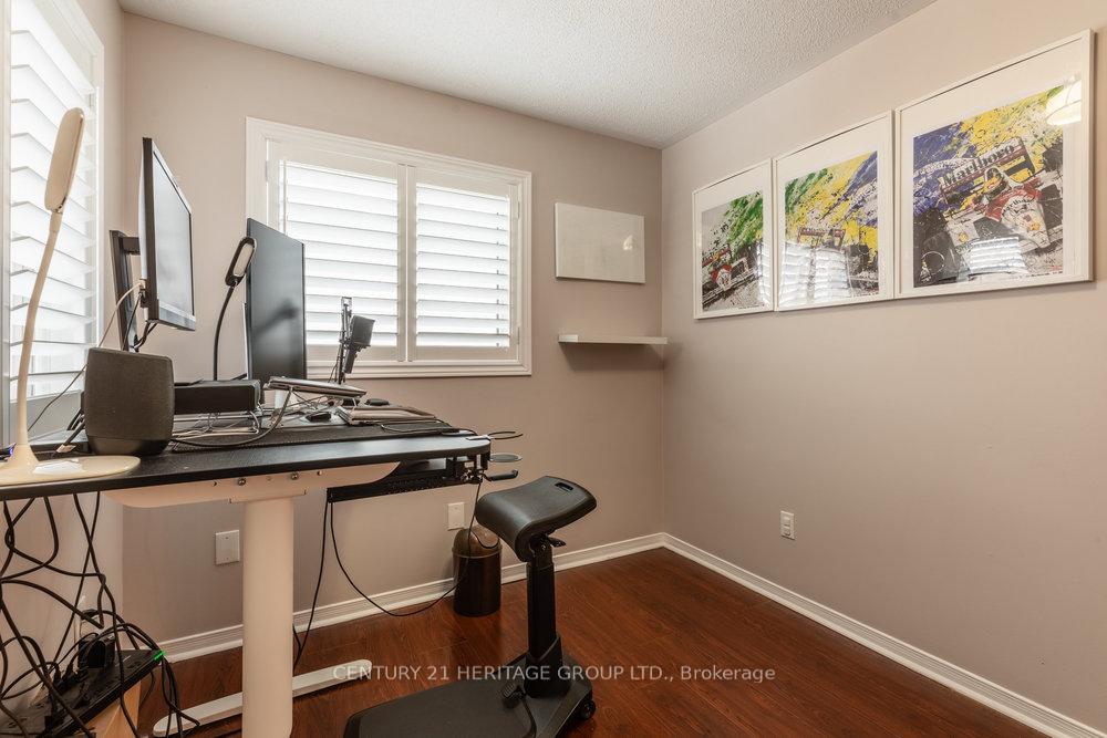 Photo 31 of 66 Fellowes Crescent, Hamilton, Waterdown — HOMEH