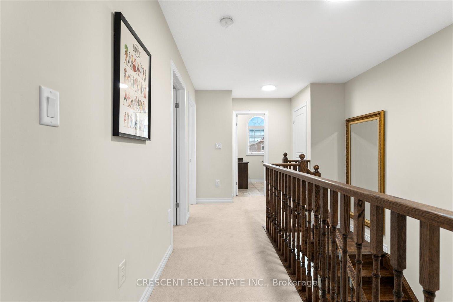 Photo 19 of 28 Irwin Avenue, Hamilton, Meadowlands — HOMEH