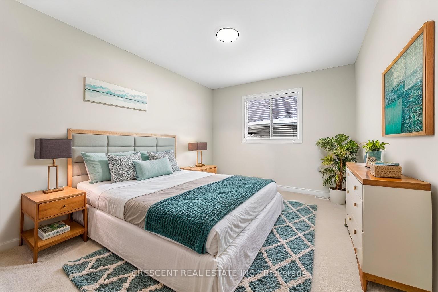 Photo 20 of 28 Irwin Avenue, Hamilton, Meadowlands — HOMEH