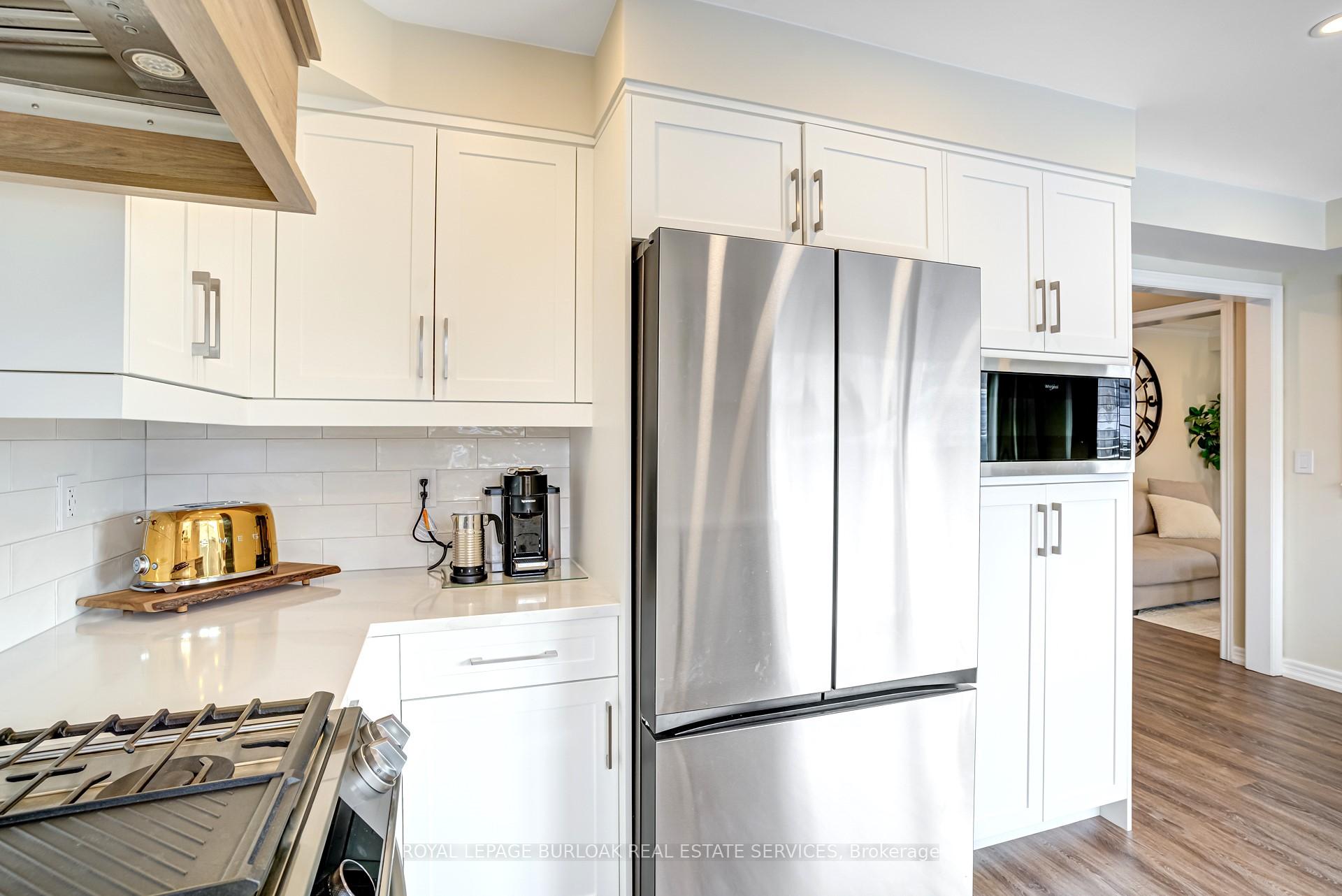 Photo 15 of 175 Spring Creek Drive, Hamilton, Waterdown — HOMEH