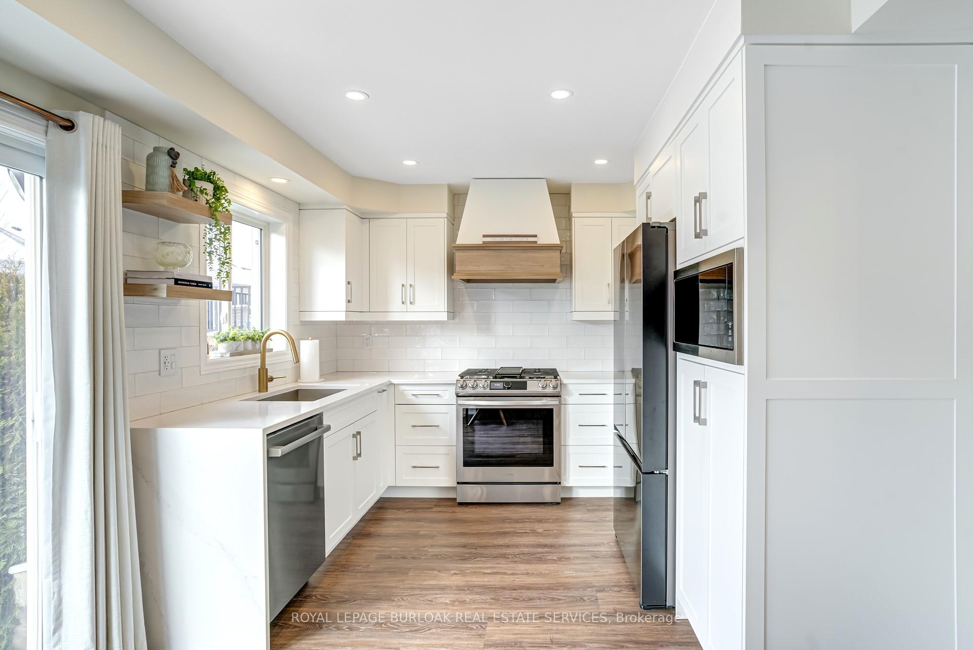 Photo 16 of 175 Spring Creek Drive, Hamilton, Waterdown — HOMEH