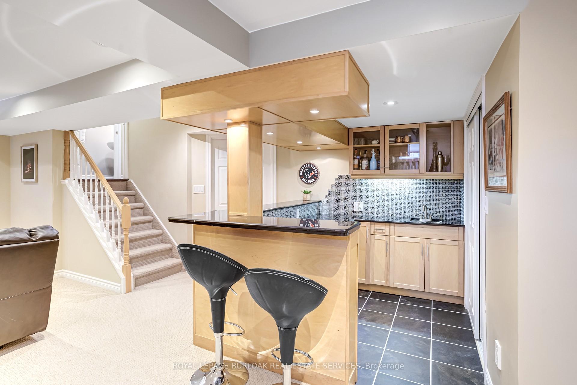 Photo 31 of 175 Spring Creek Drive, Hamilton, Waterdown — HOMEH