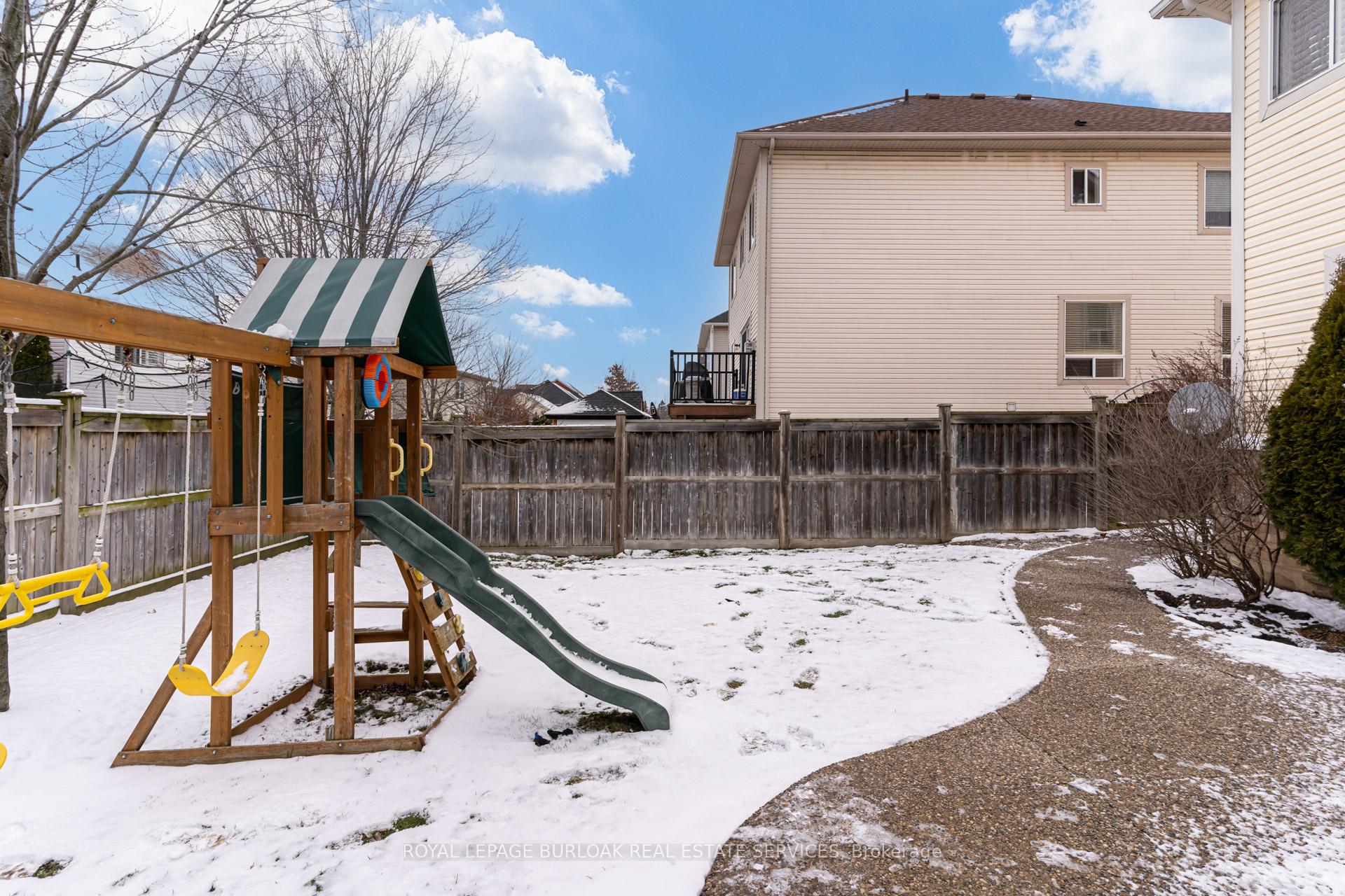 Photo 36 of 175 Spring Creek Drive, Hamilton, Waterdown — HOMEH