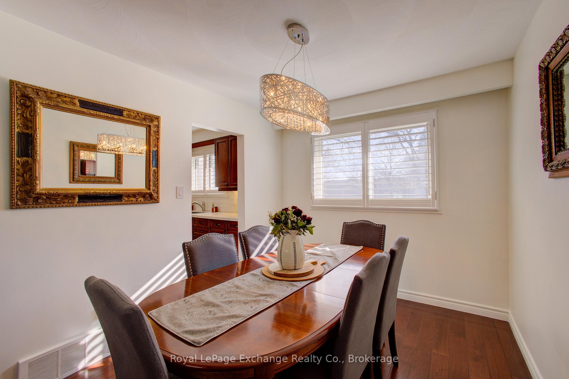 Photo 30 of 9 Orchard Avenue, Hamilton, Dundas — HOMEH