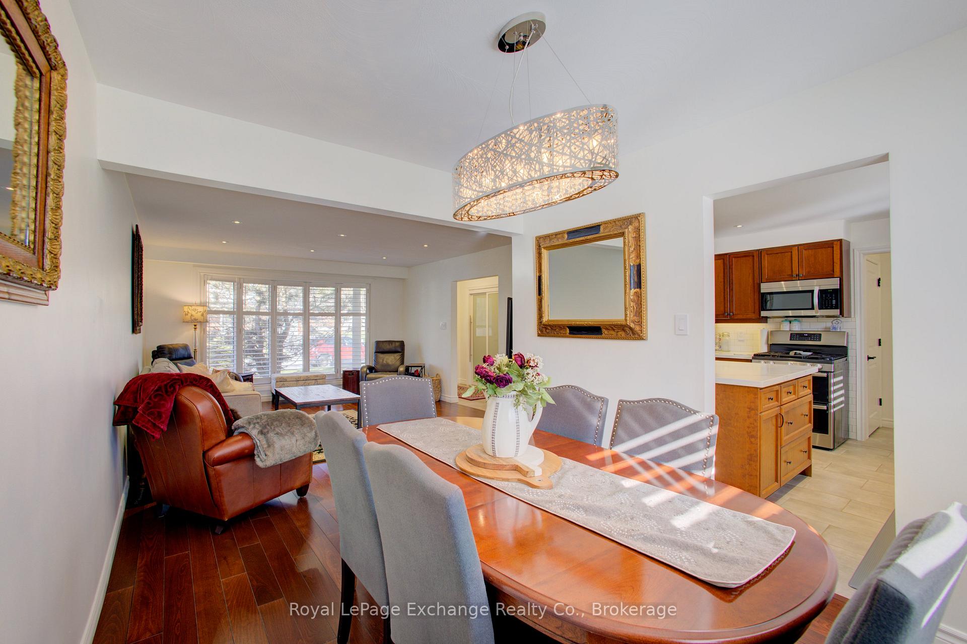 Photo 32 of 9 Orchard Avenue, Hamilton, Dundas — HOMEH