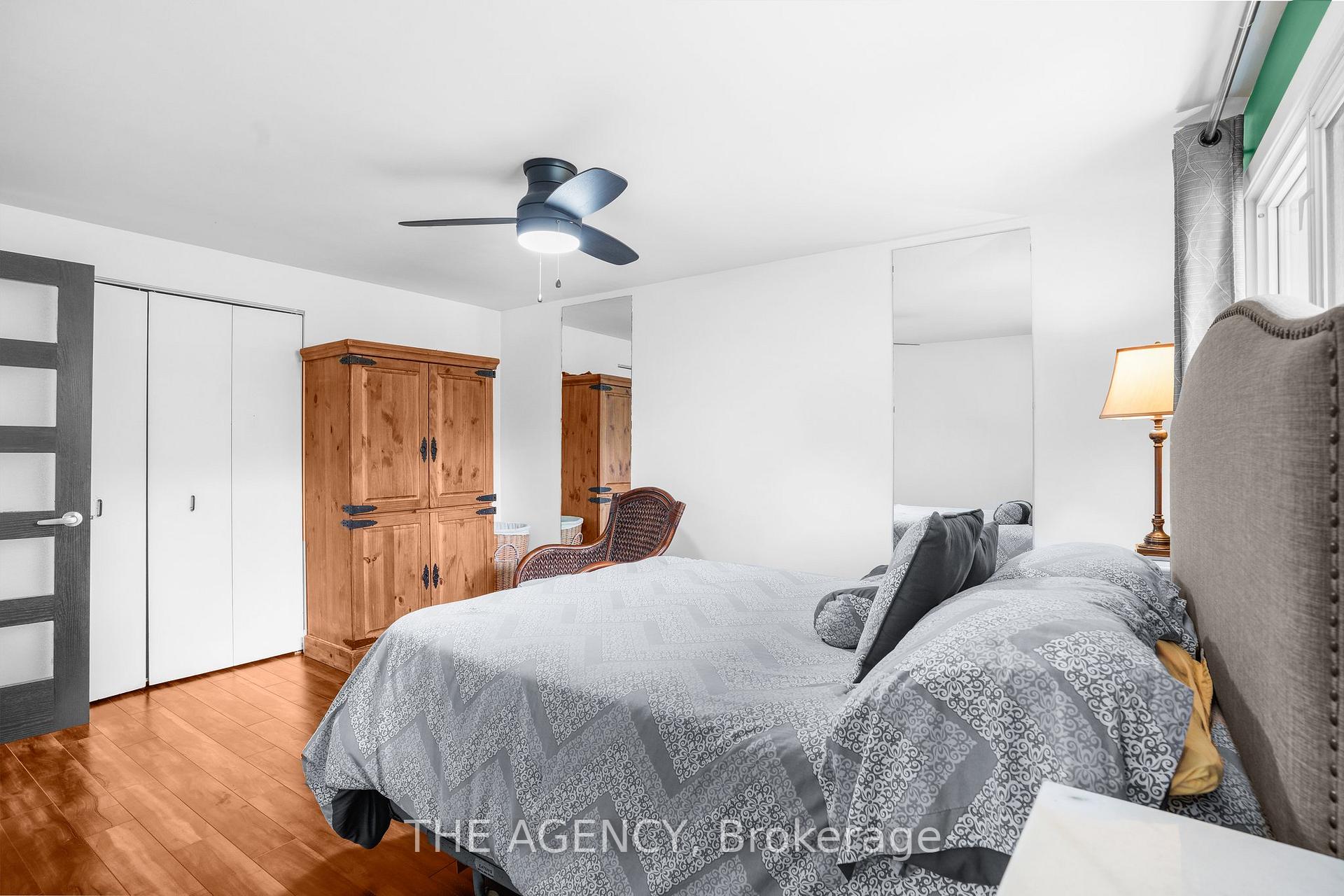 Photo 14 of 2 Green Meadow Way, Hamilton, Dundas — HOMEH