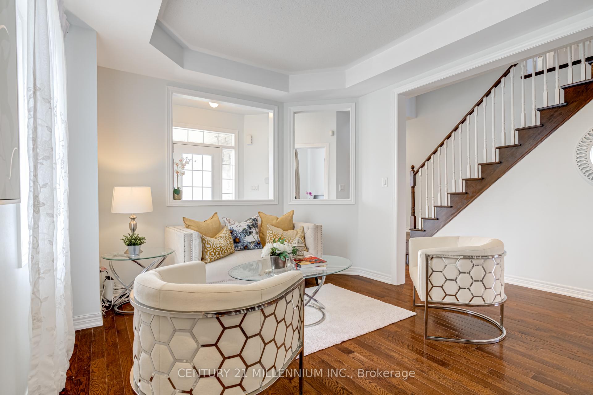 Photo 7 of 110 Dewside Drive, Brampton, Sandringham-Wellington — HOMEH
