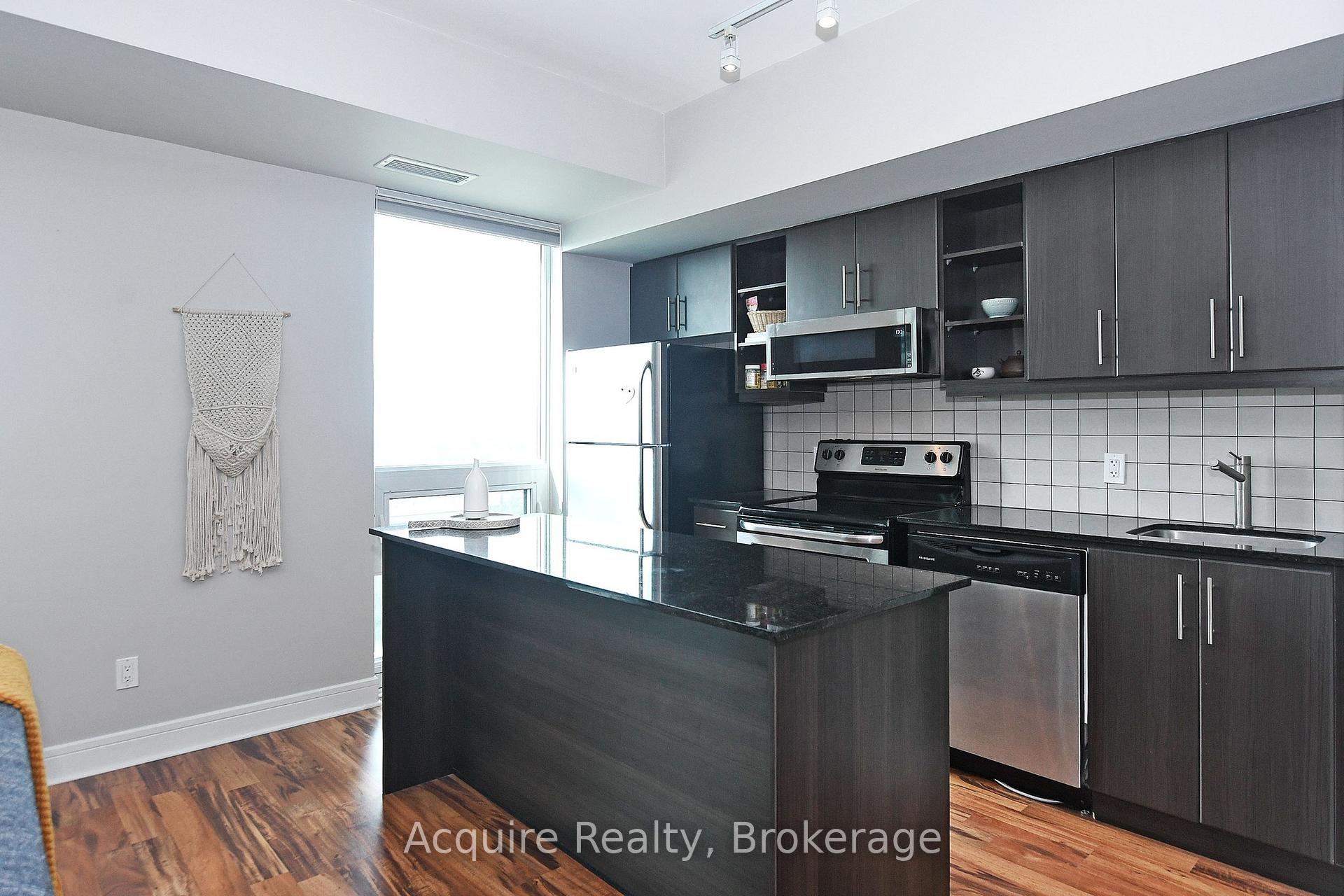 Photo 8 of Unit LPH09, 35 Brian Peck Crescent, Toronto, Thorncliffe Park — HOMEH
