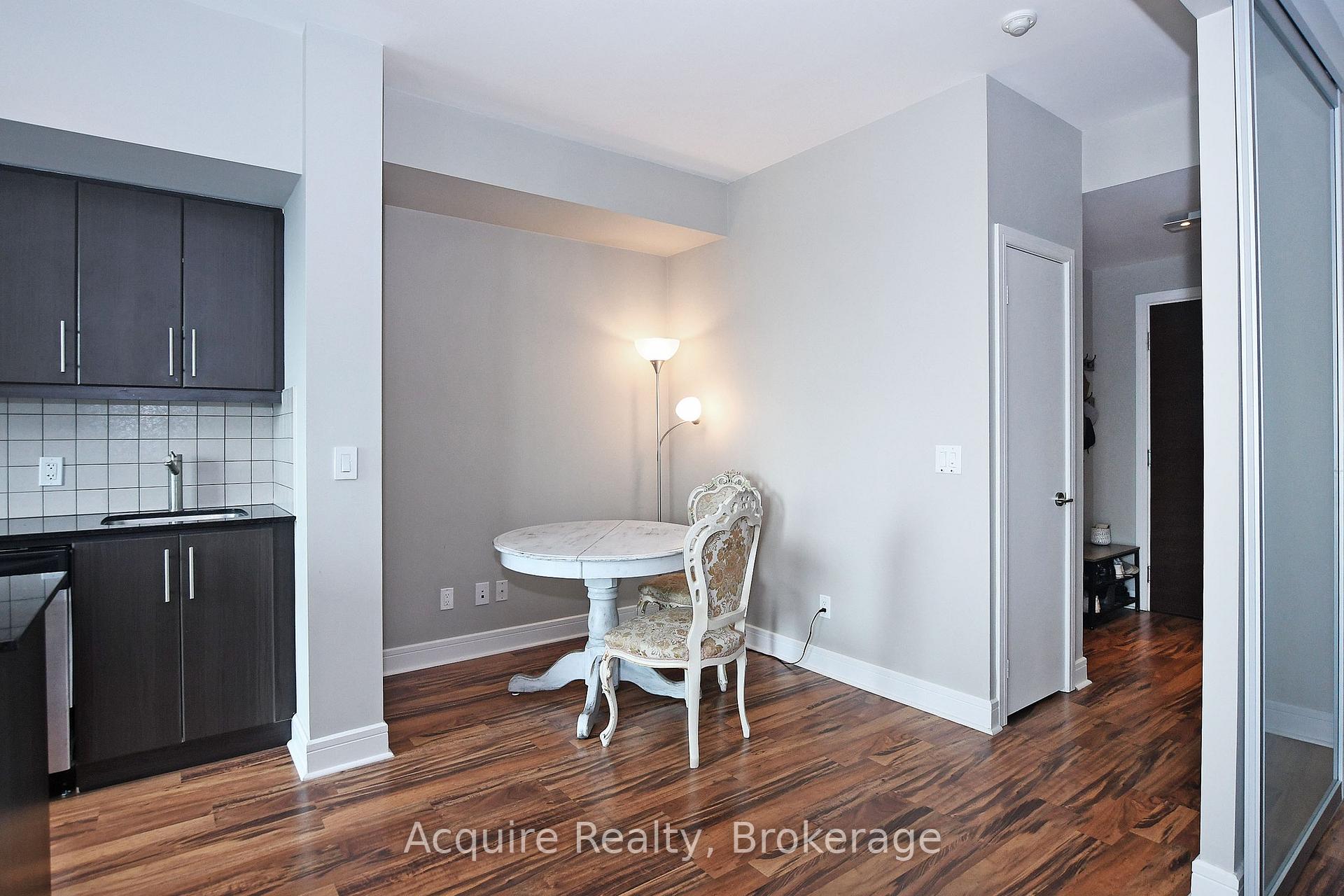 Photo 9 of Unit LPH09, 35 Brian Peck Crescent, Toronto, Thorncliffe Park — HOMEH