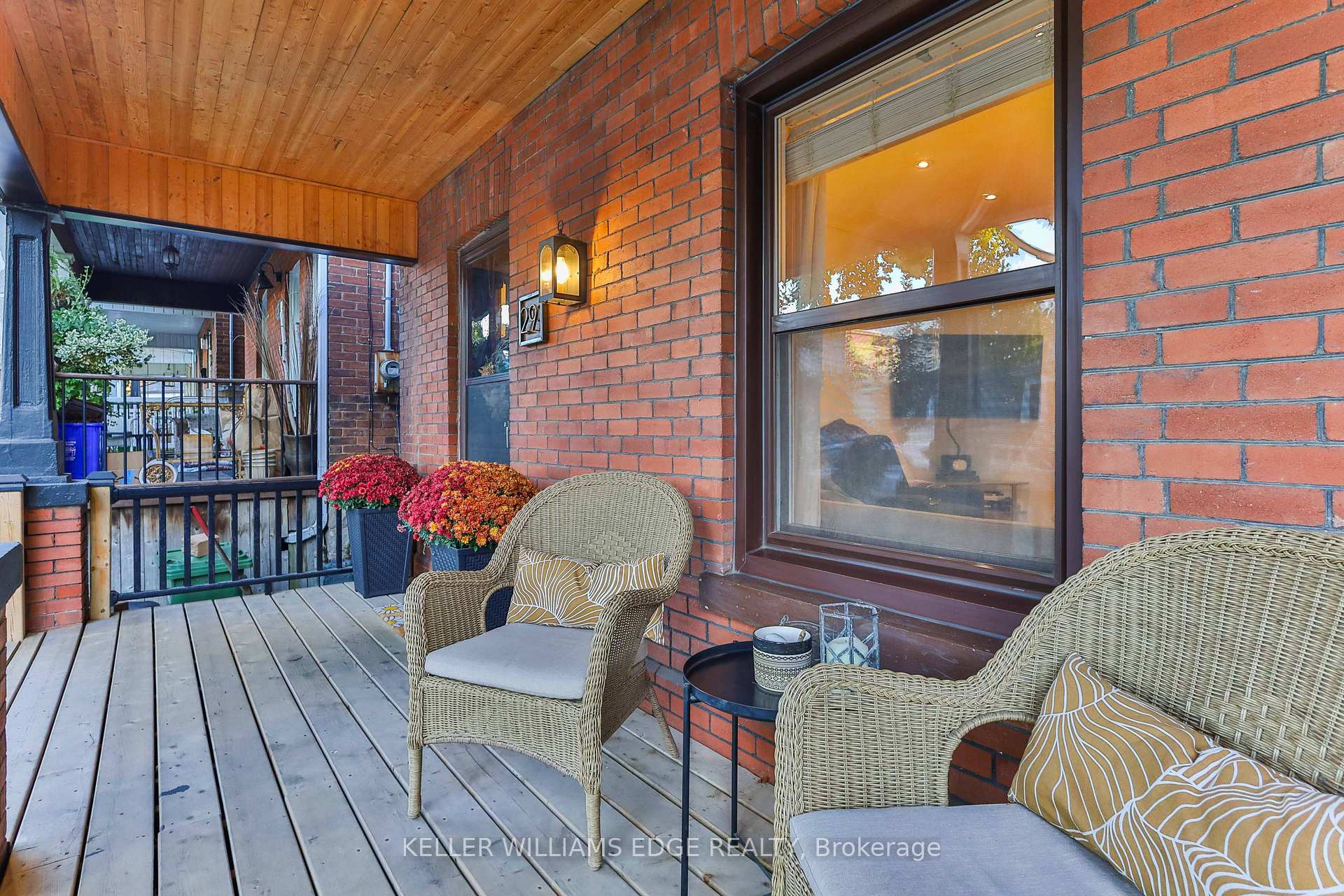 Photo 4 of 29 East 21st Street, Hamilton, Eastmount — HOMEH