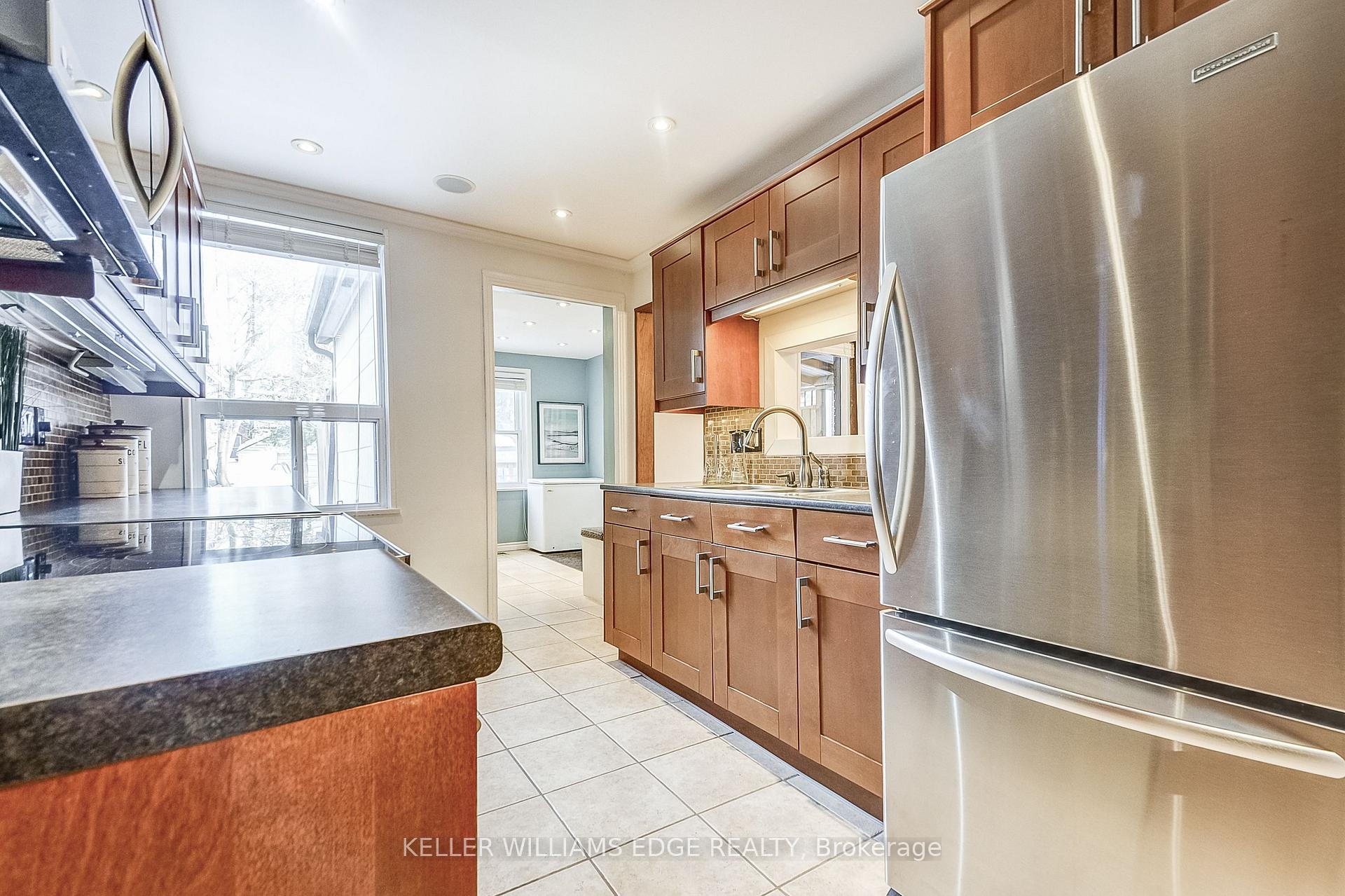 Photo 14 of 29 East 21st Street, Hamilton, Eastmount — HOMEH