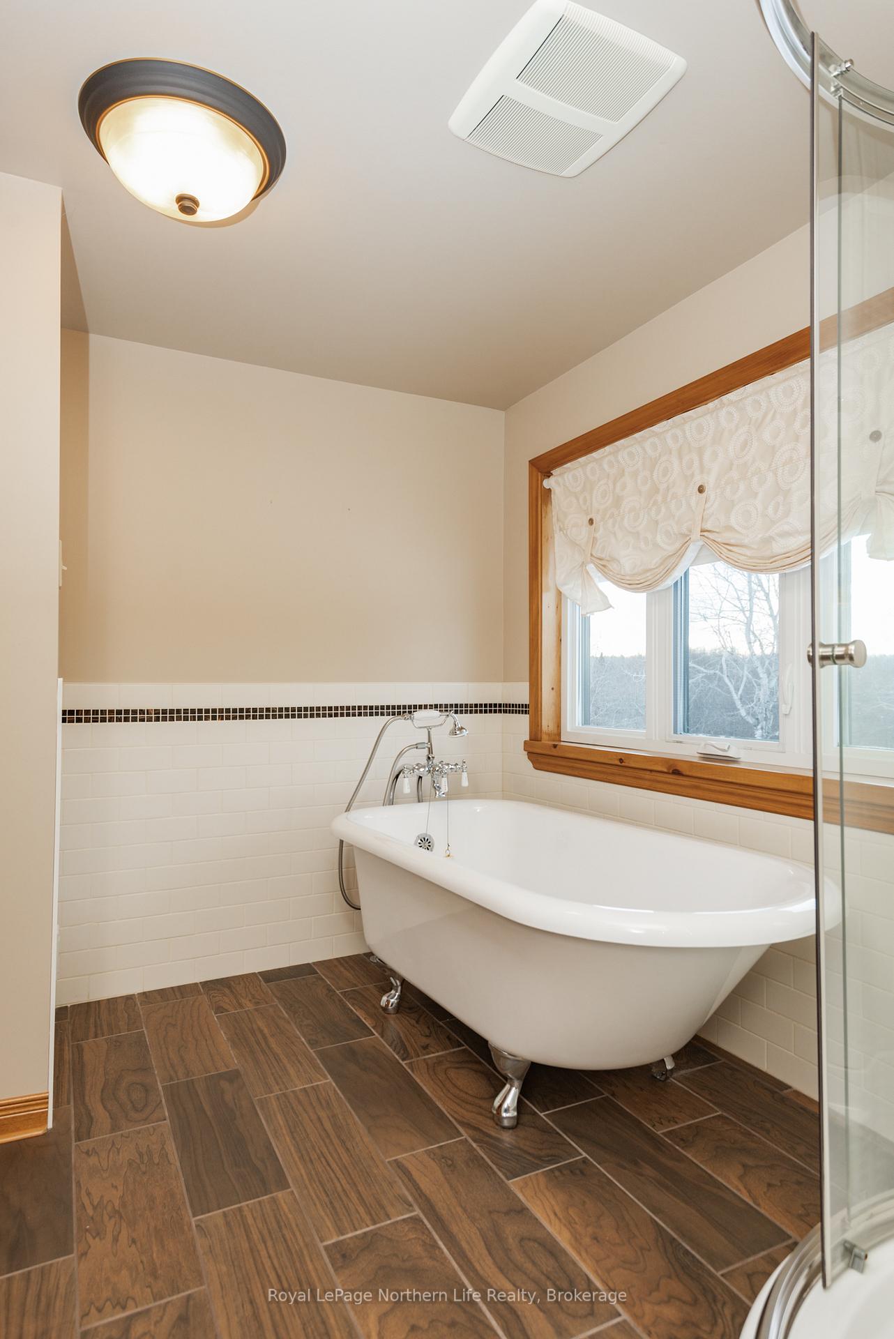 Photo 25 of 1707 Highway 654, Callander — HOMEH