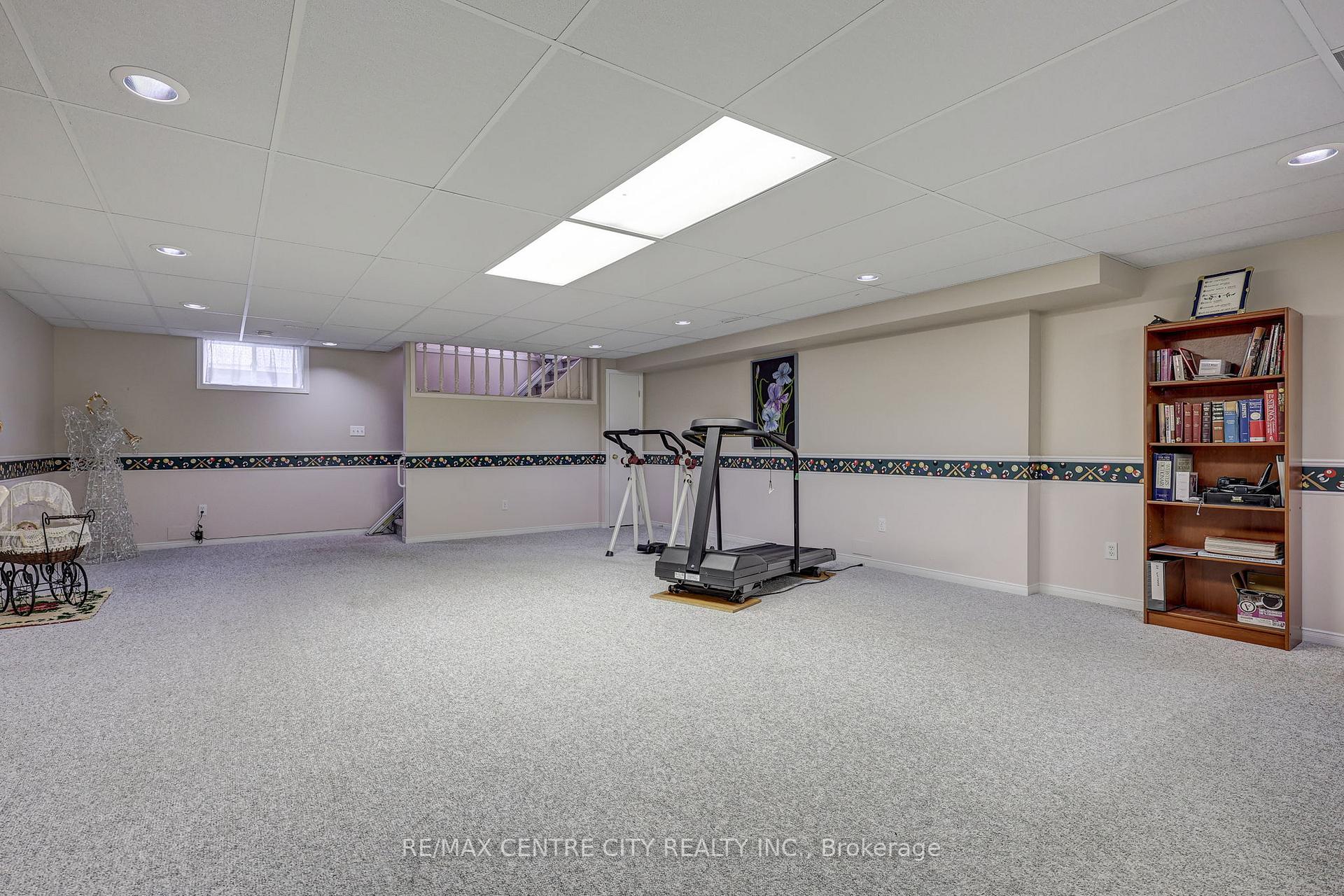 Photo 34 of 11 Lyford Court, St. Thomas — HOMEH