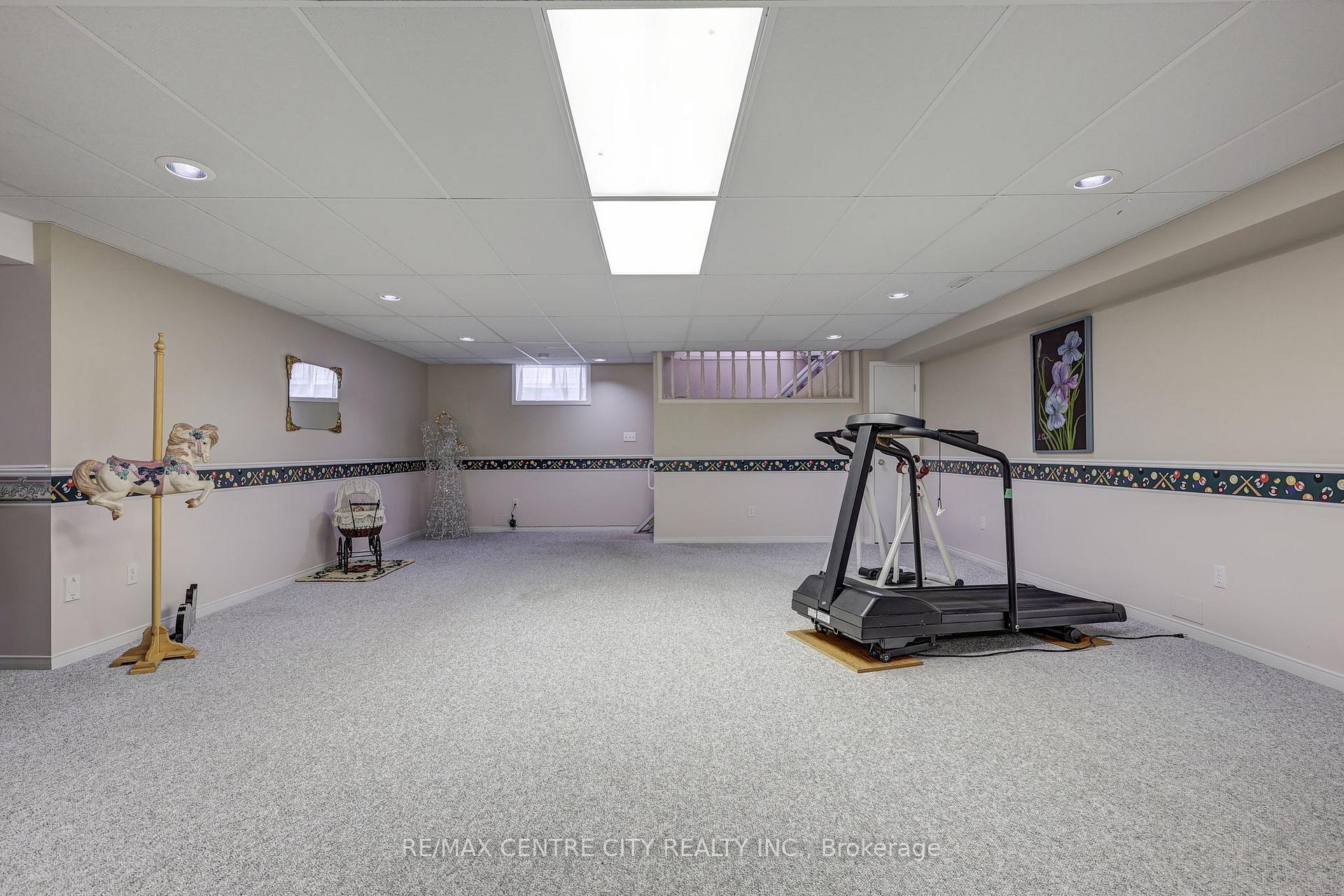 Photo 35 of 11 Lyford Court, St. Thomas — HOMEH