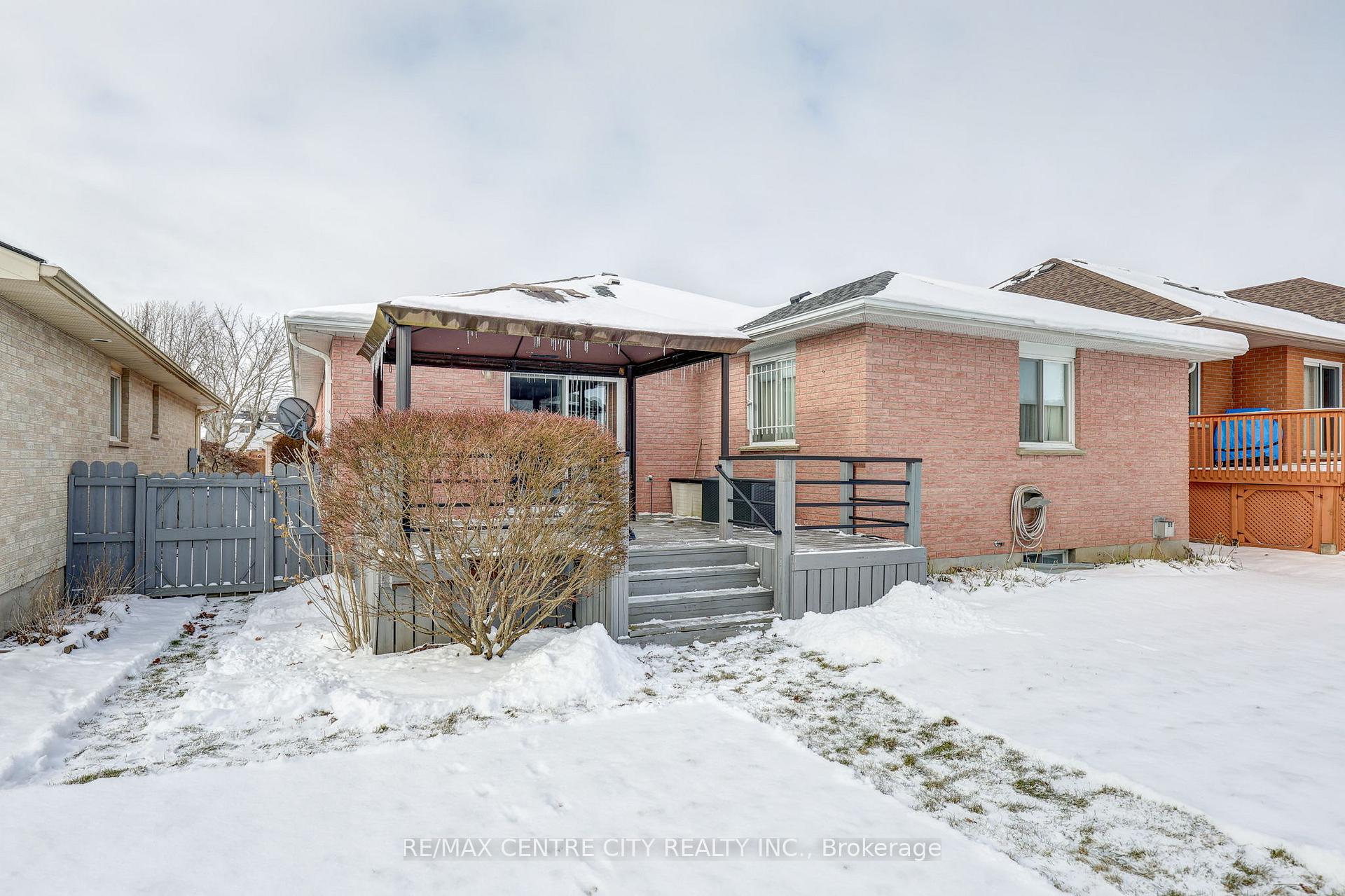 Photo 47 of 11 Lyford Court, St. Thomas — HOMEH