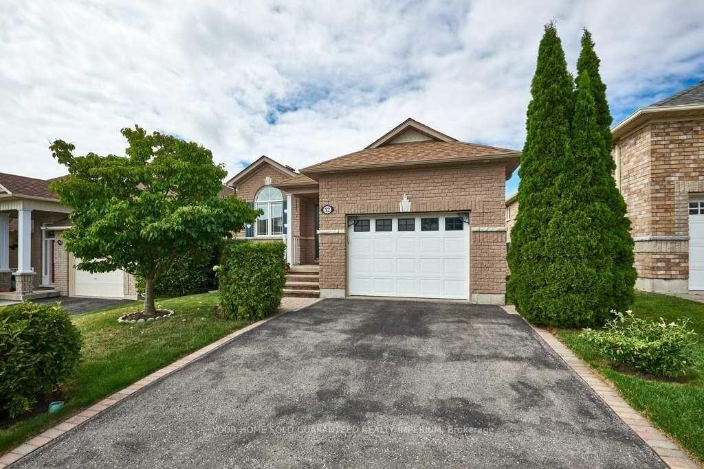 Photo 1 of 52 Fenning Drive, Clarington, Courtice — HOMEH