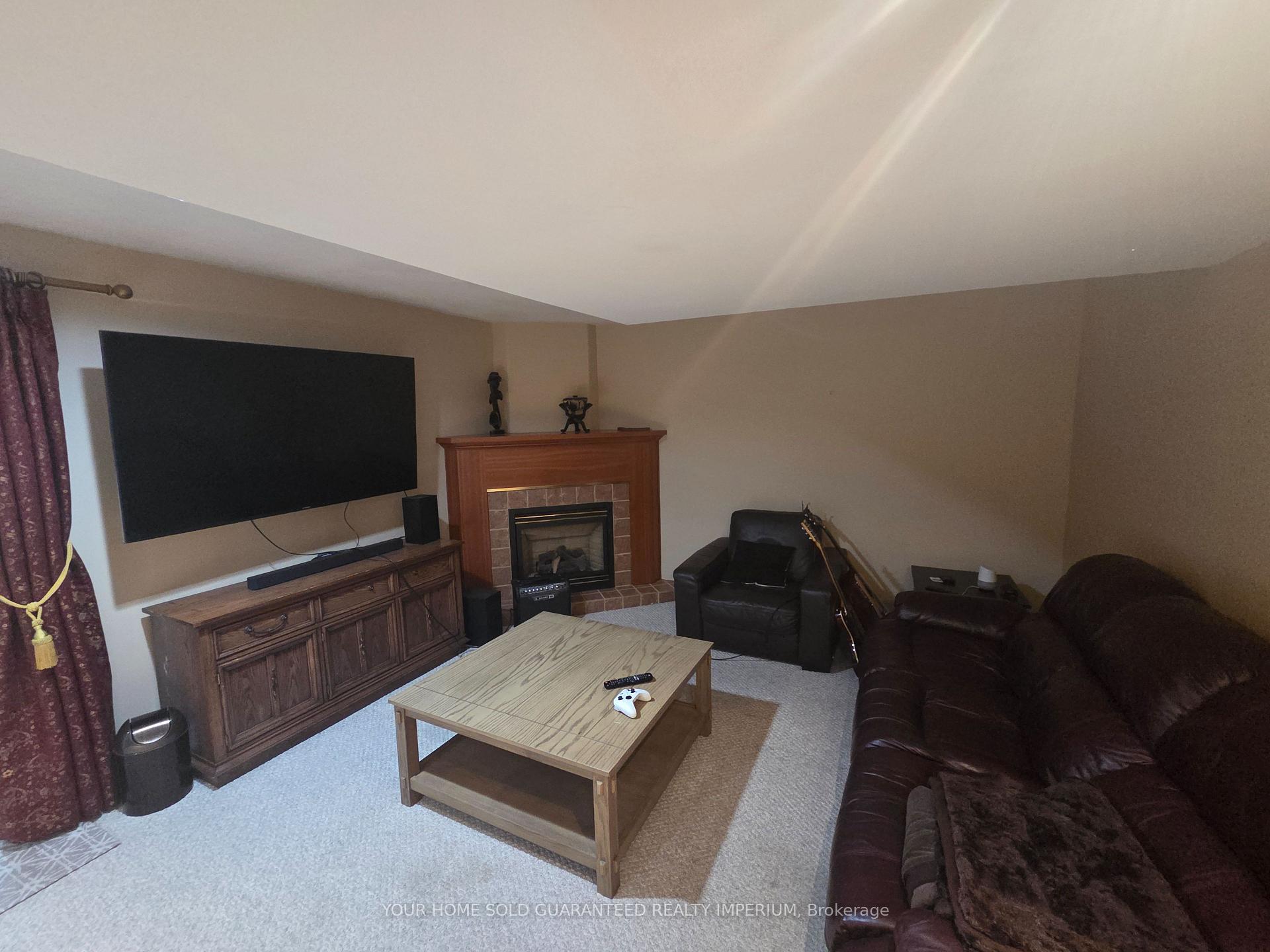 Photo 18 of 52 Fenning Drive, Clarington, Courtice — HOMEH