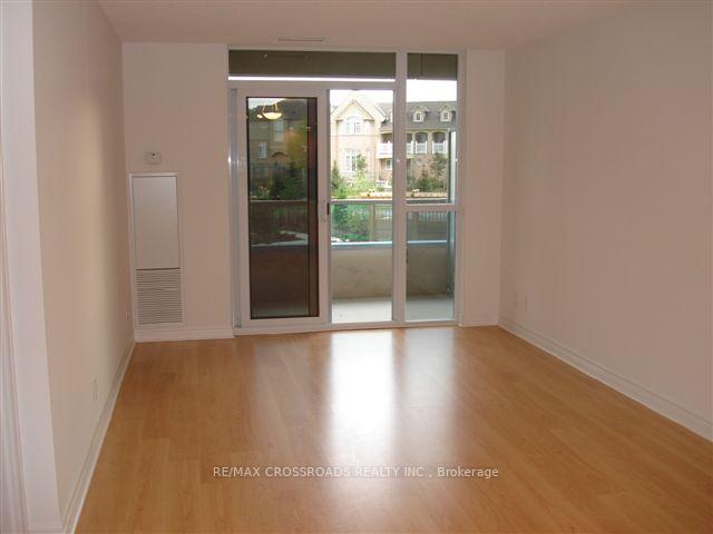 Photo 13 of Unit 206, 33 Cox Boulevard, Markham, Unionville — HOMEH