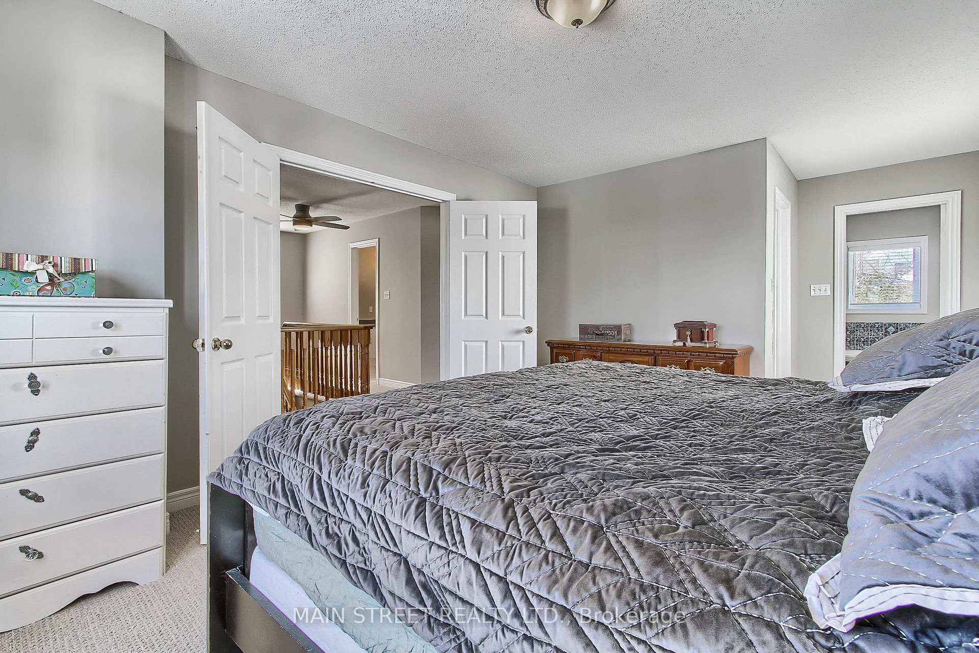 Photo 27 of 46 Silverstone Crescent, Georgina, Keswick South — HOMEH