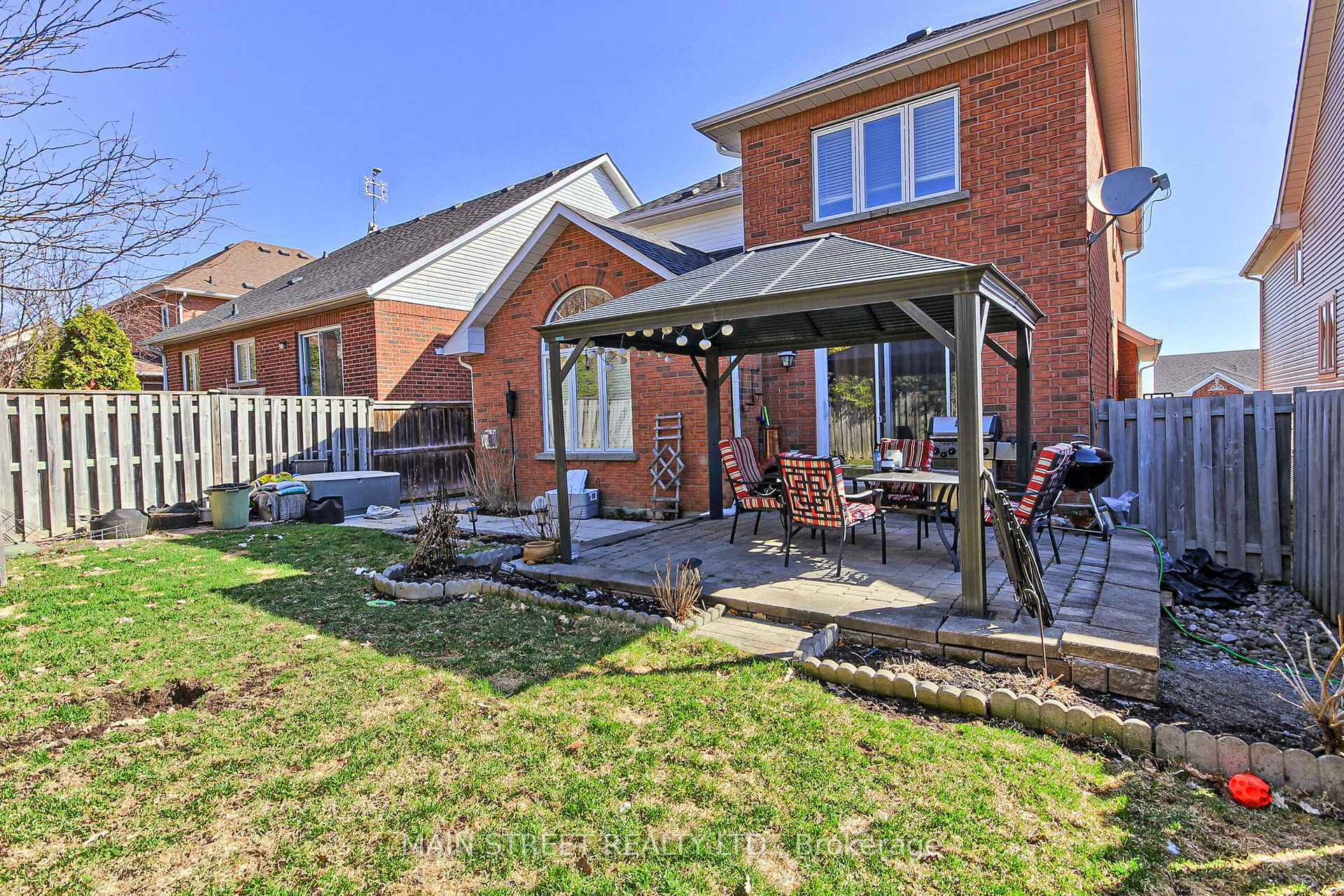 Photo 48 of 46 Silverstone Crescent, Georgina, Keswick South — HOMEH