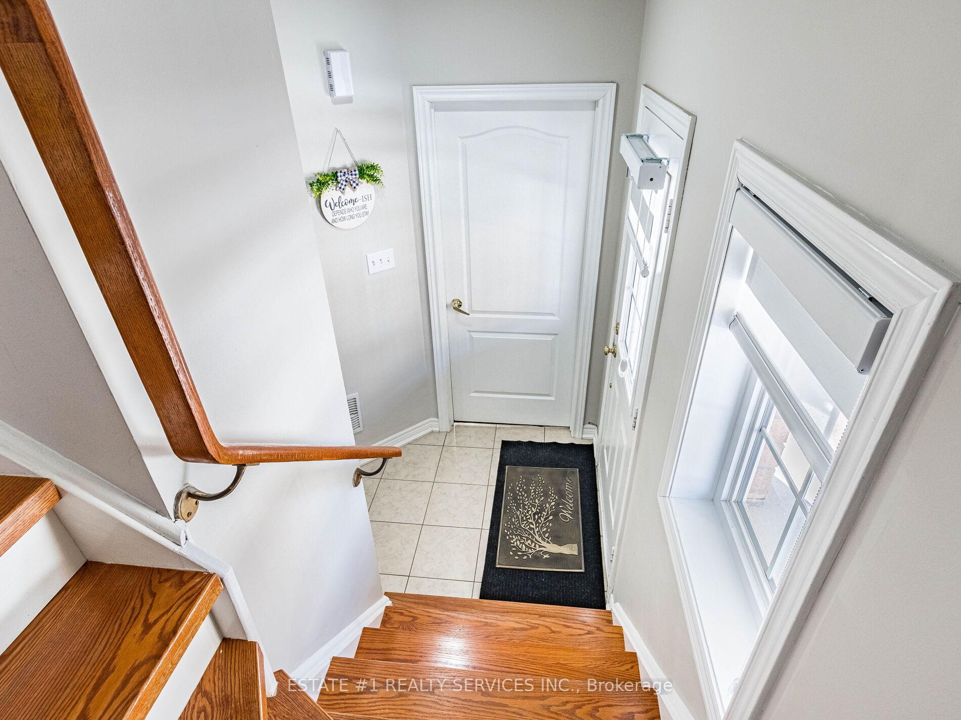 Photo 14 of 3 October Place, Brampton, Bram West — HOMEH