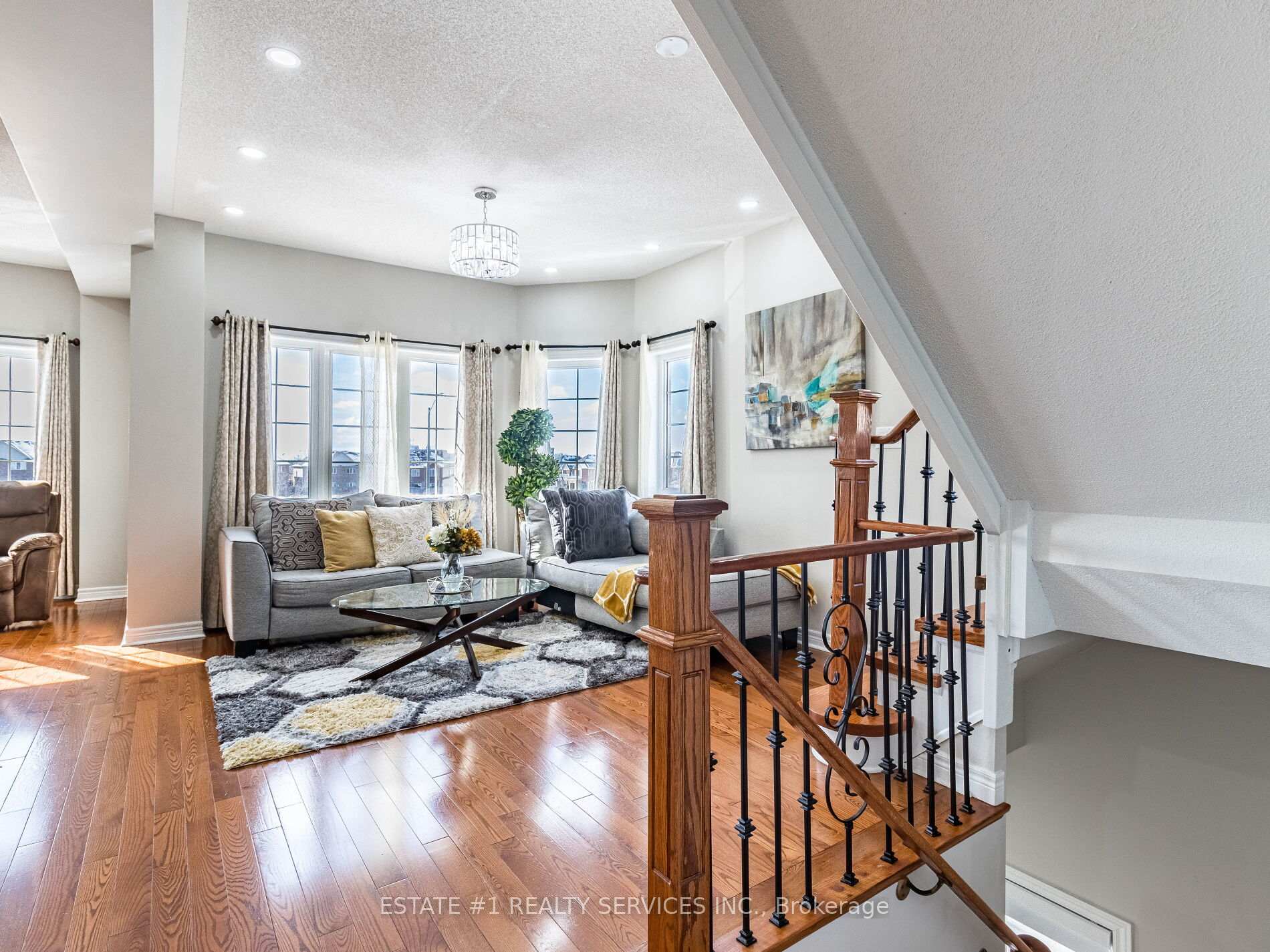 Photo 16 of 3 October Place, Brampton, Bram West — HOMEH