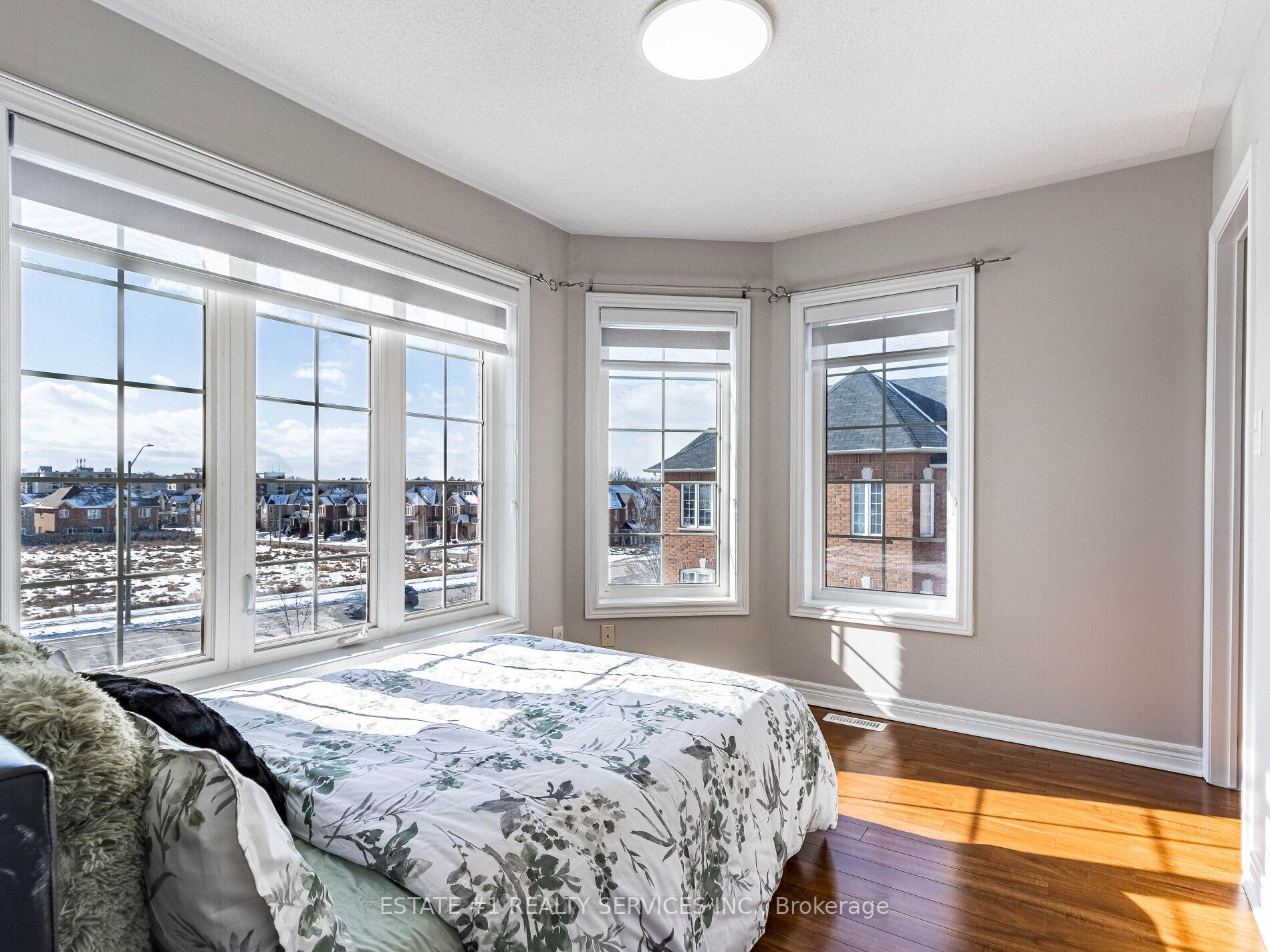 Photo 36 of 3 October Place, Brampton, Bram West — HOMEH