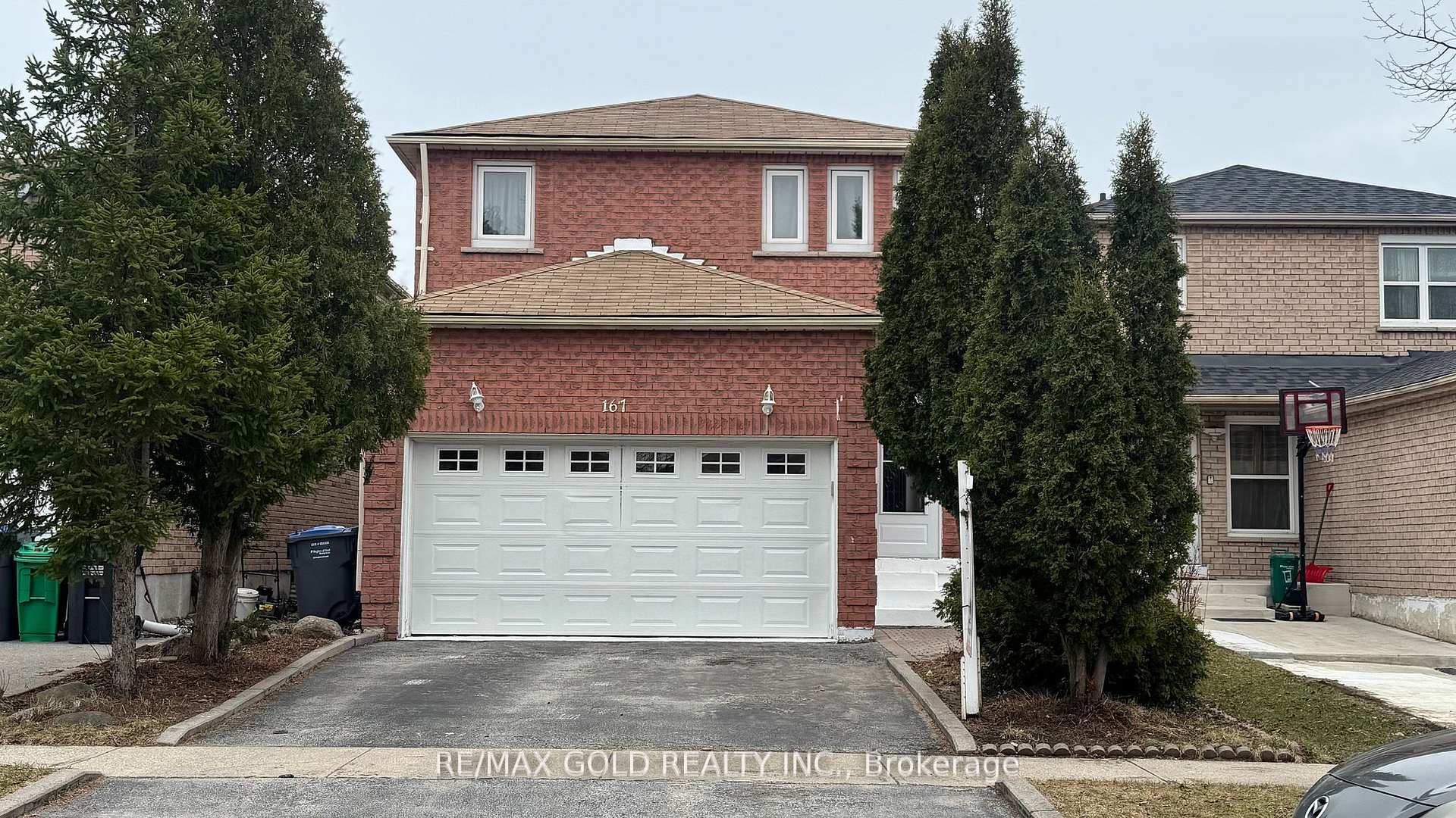 Photo 2 of 167 Ecclestone Drive, Brampton, Brampton West — HOMEH
