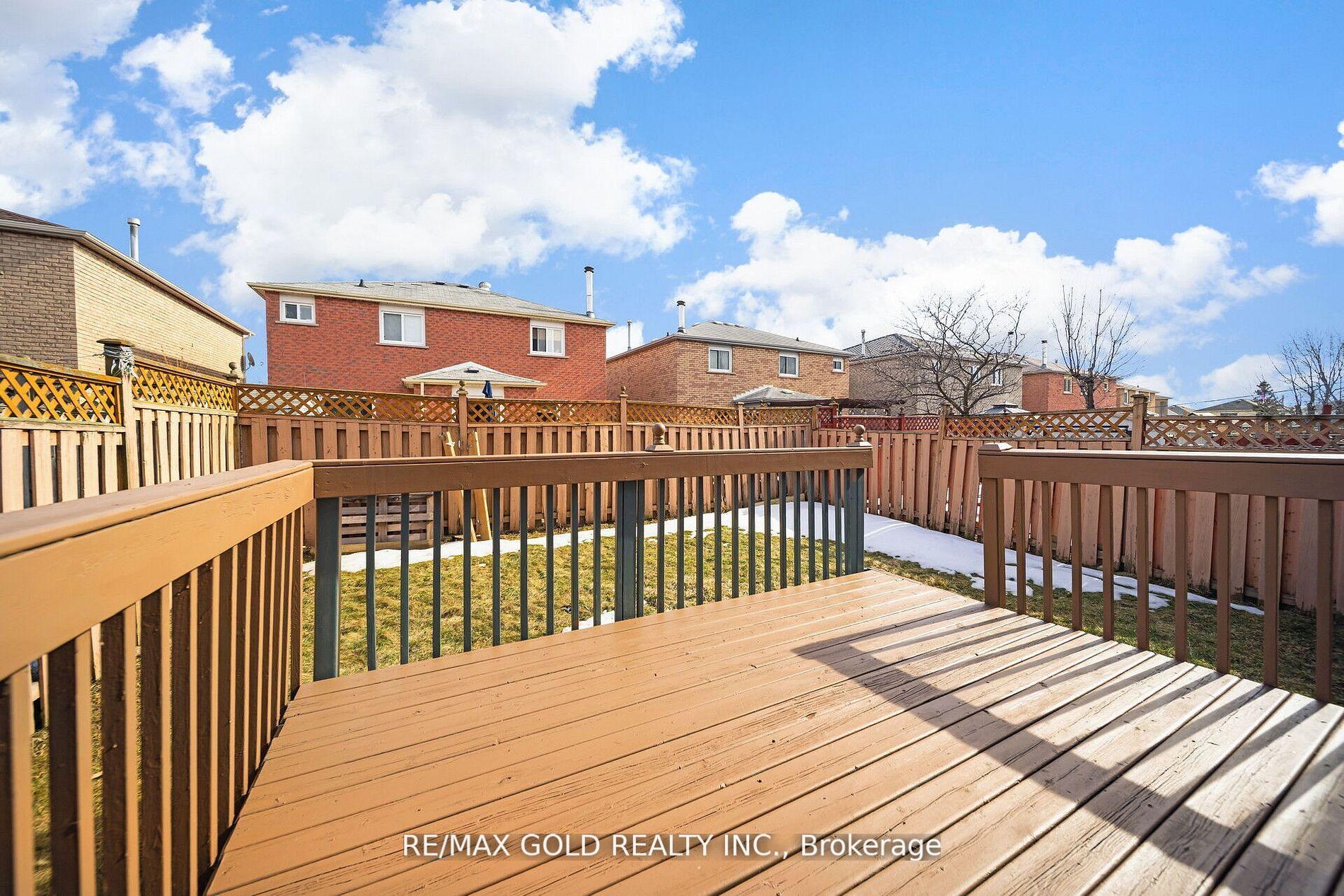 Photo 29 of 167 Ecclestone Drive, Brampton, Brampton West — HOMEH