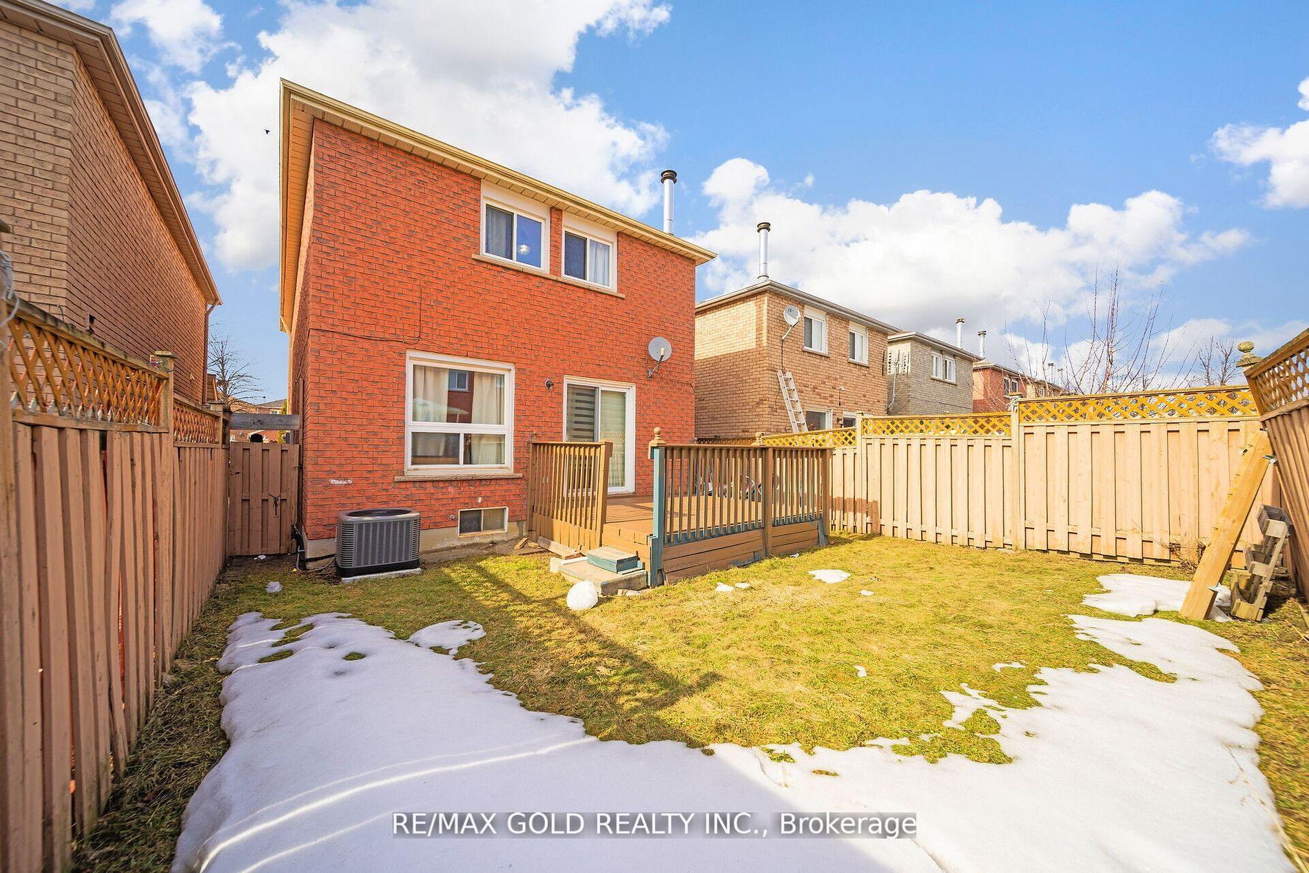 Photo 30 of 167 Ecclestone Drive, Brampton, Brampton West — HOMEH