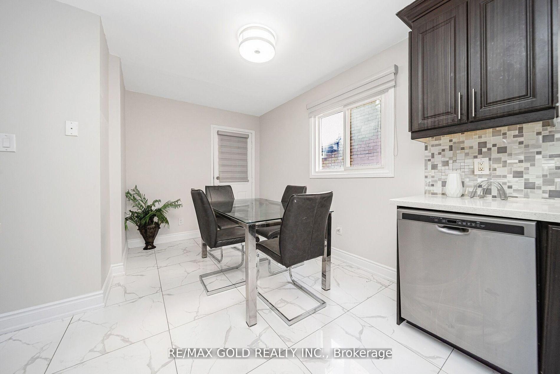 Photo 39 of 167 Ecclestone Drive, Brampton, Brampton West — HOMEH