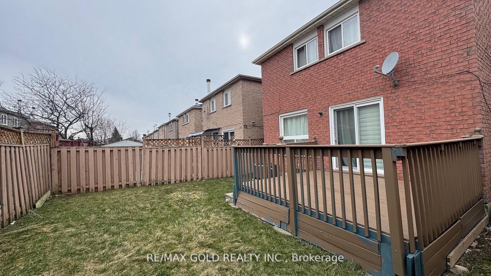 Photo 40 of 167 Ecclestone Drive, Brampton, Brampton West — HOMEH