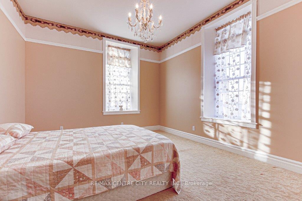 Photo 22 of 21 Parkside Drive, St. Thomas — HOMEH