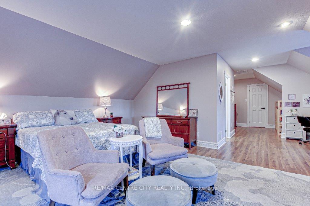 Photo 28 of 21 Parkside Drive, St. Thomas — HOMEH