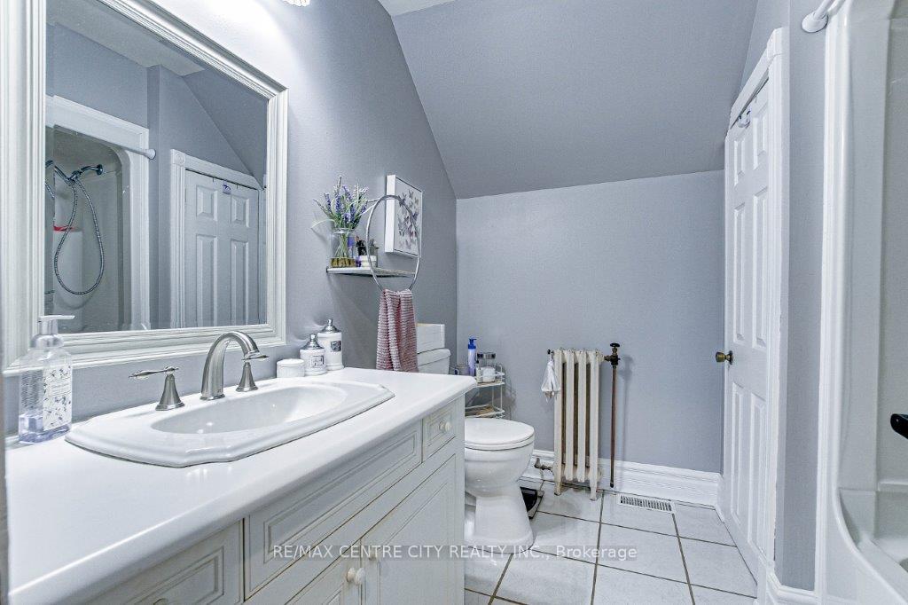 Photo 30 of 21 Parkside Drive, St. Thomas — HOMEH