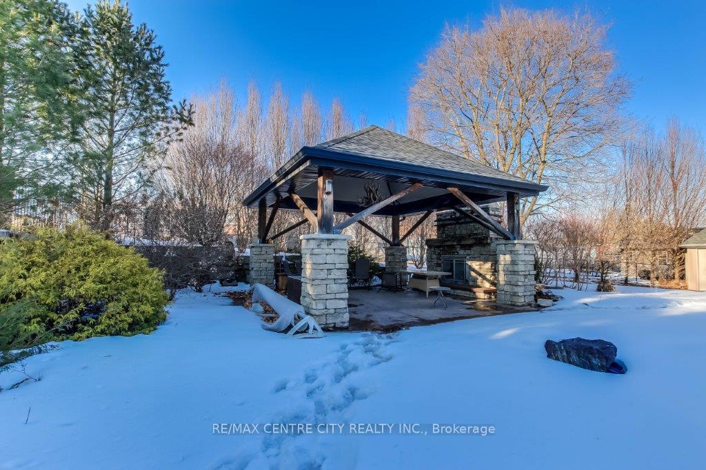 Photo 38 of 21 Parkside Drive, St. Thomas — HOMEH
