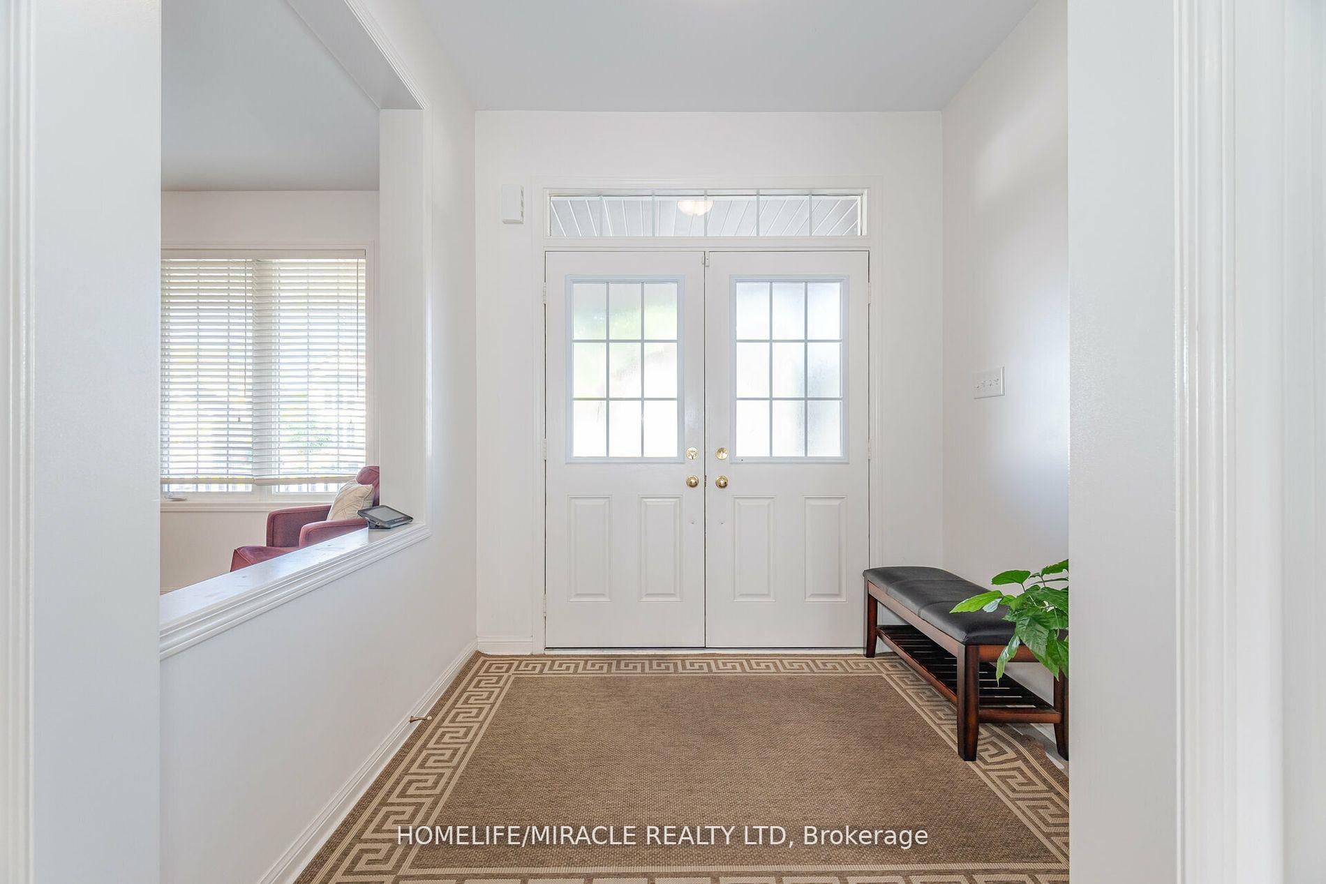 Photo 5 of 5 Valleywest Road, Brampton, Vales of Castlemore — HOMEH