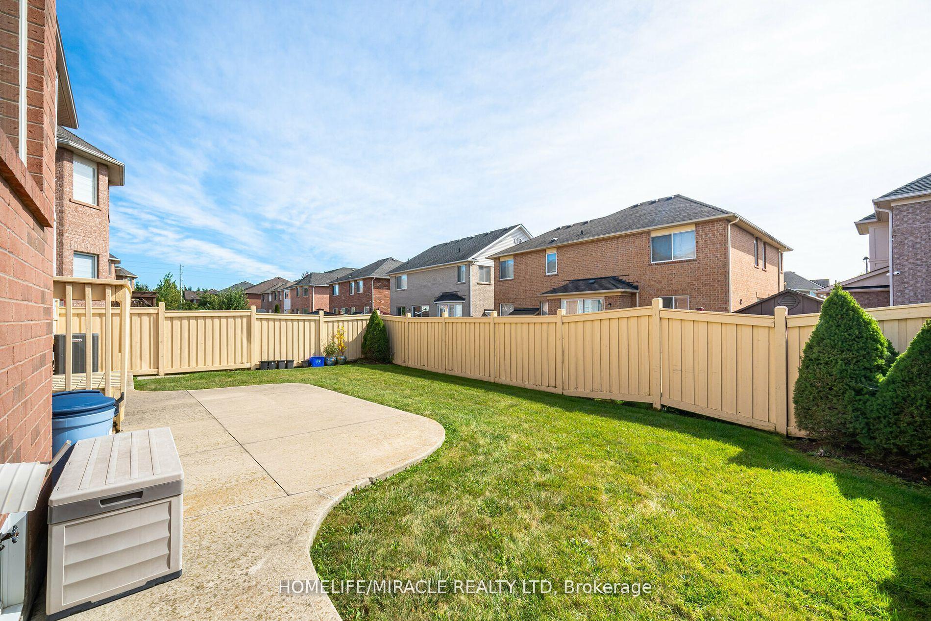 Photo 40 of 5 Valleywest Road, Brampton, Vales of Castlemore — HOMEH